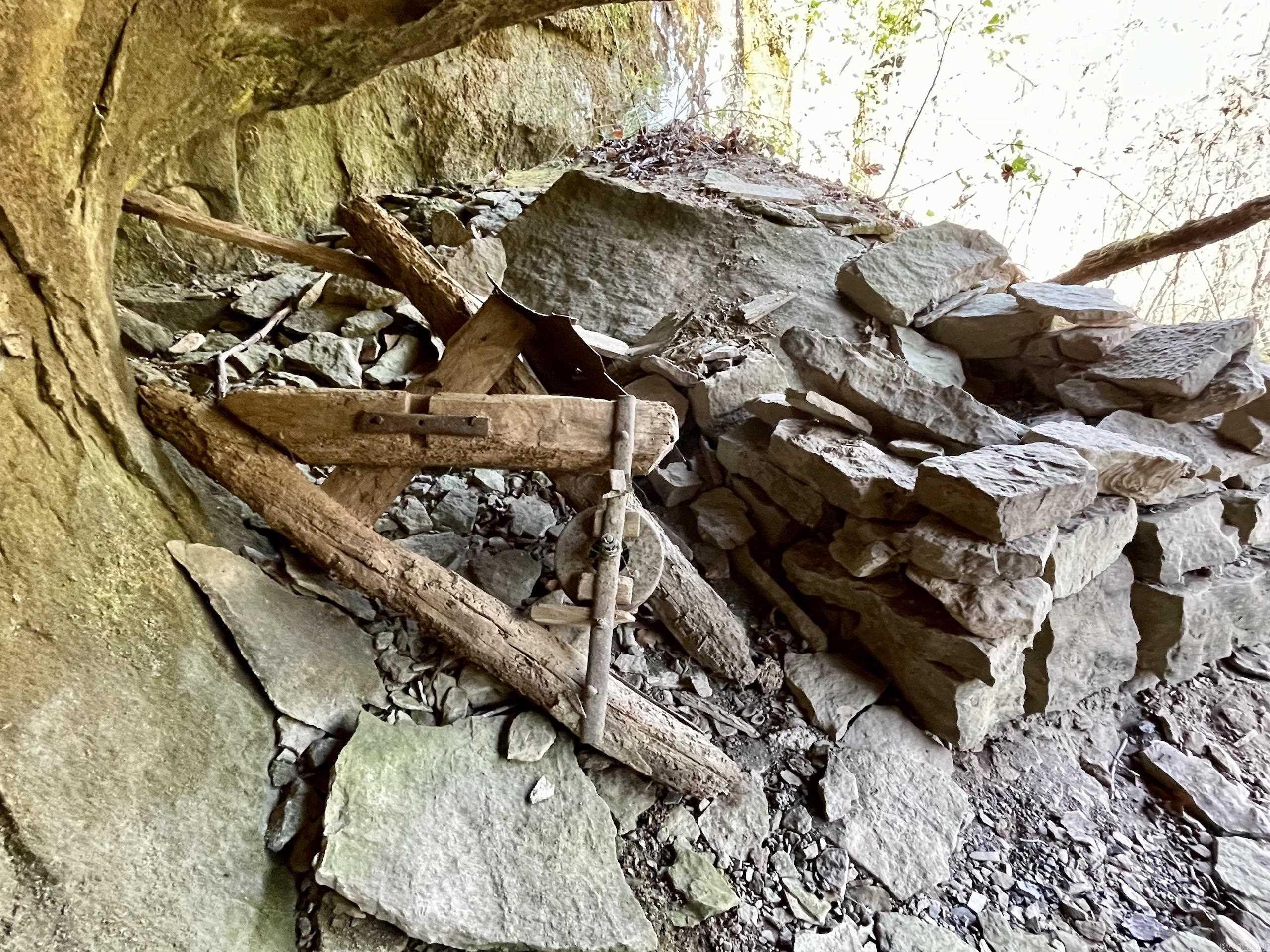 000 HWY 16 W  Clinton, AR