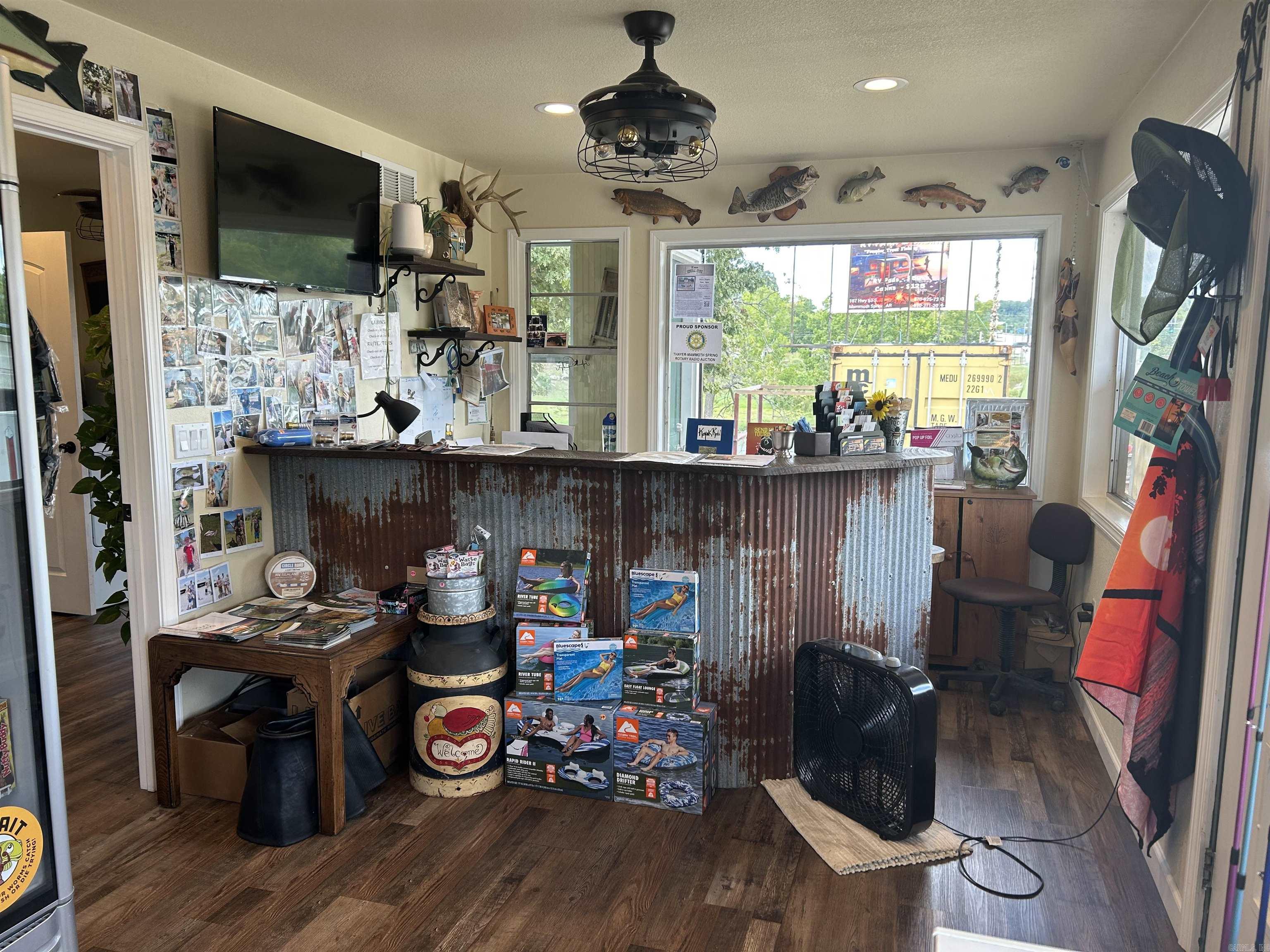 107 US 63  Mammoth Spring, AR