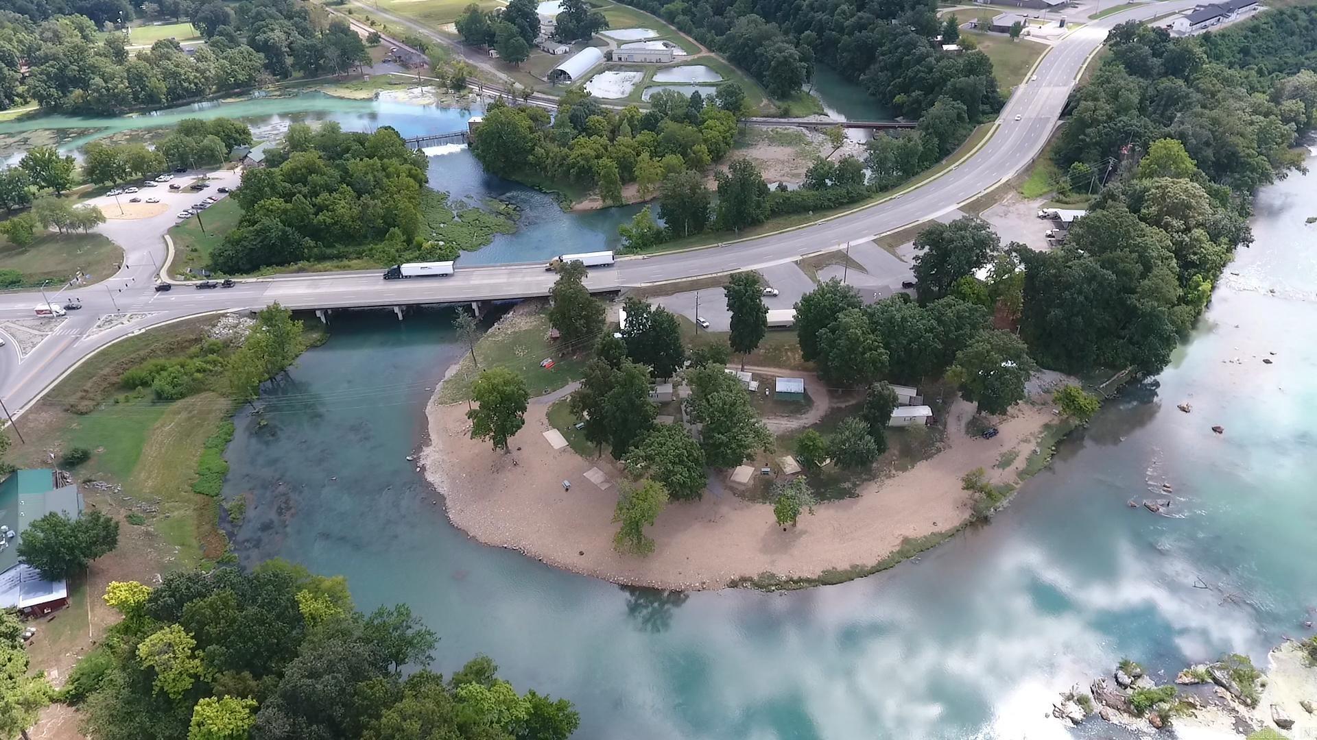 107 US 63  Mammoth Spring, AR