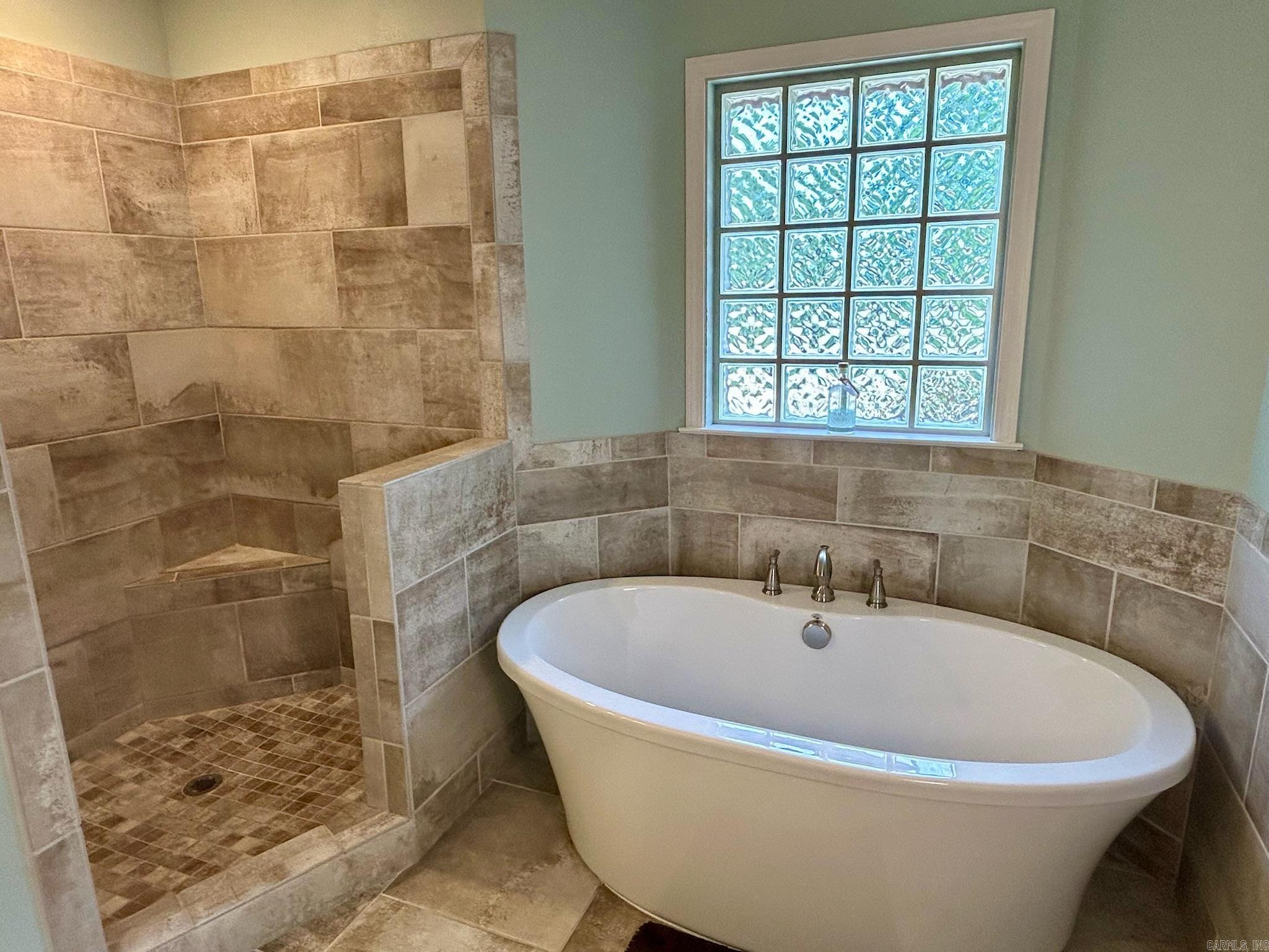 6 Dennis Drive Vilonia, AR 72173