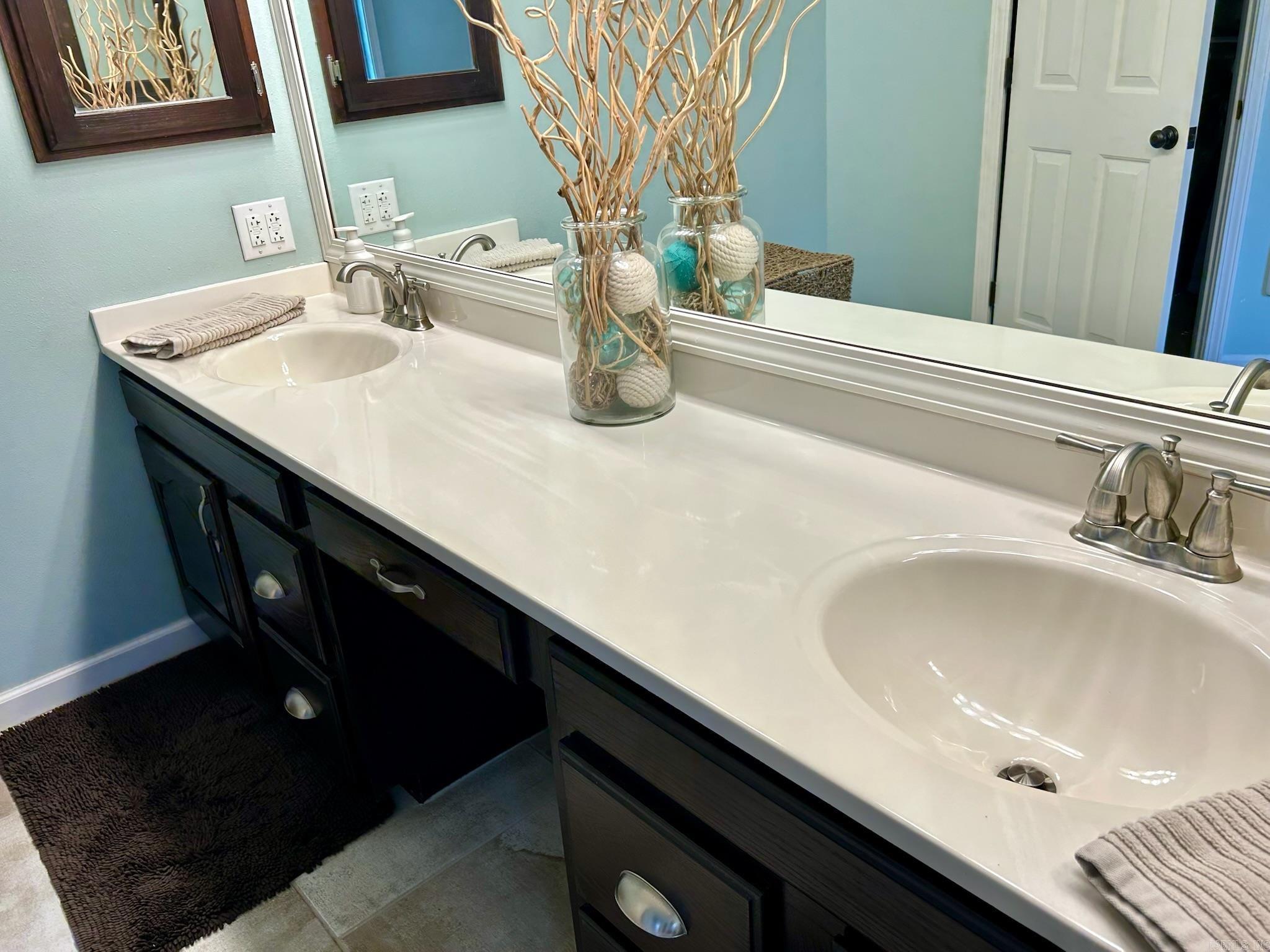 6 Dennis Drive Vilonia, AR 72173