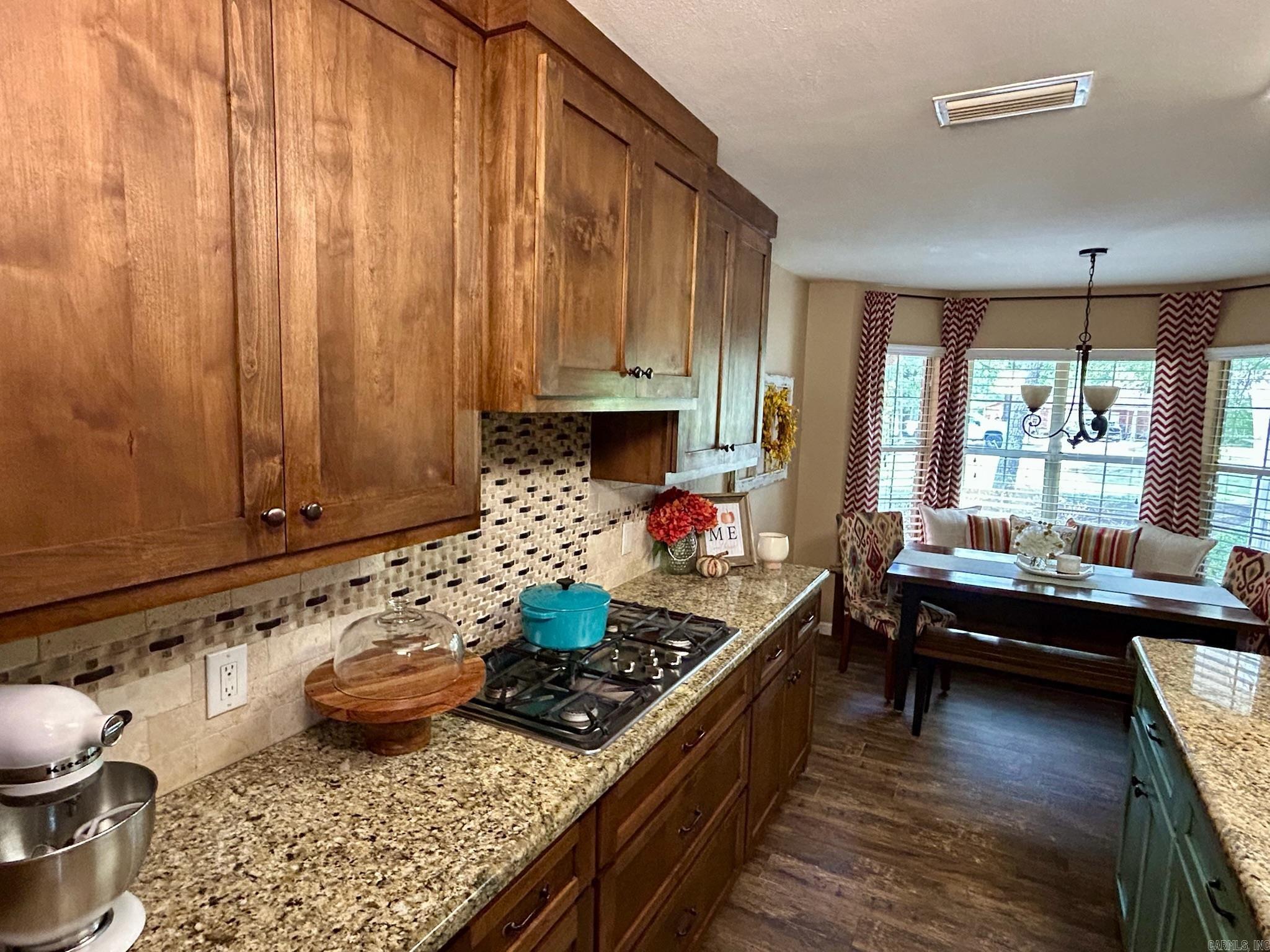 6 Dennis Drive Vilonia, AR 72173