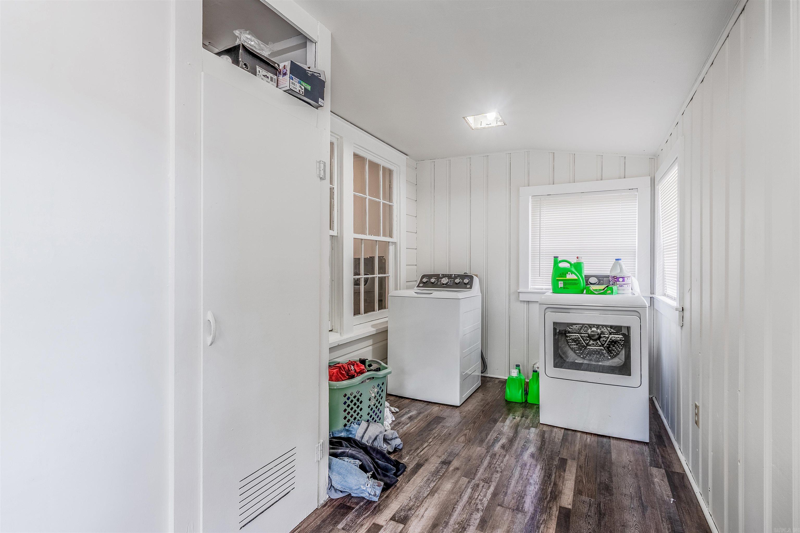 2021 N Poplar St  North Little Rock, AR