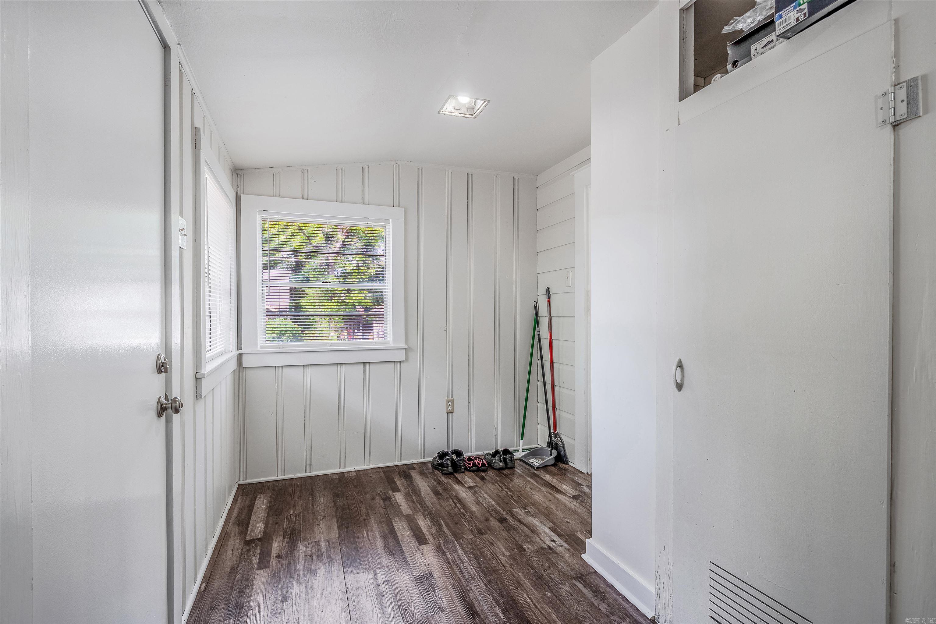 2021 N Poplar St  North Little Rock, AR