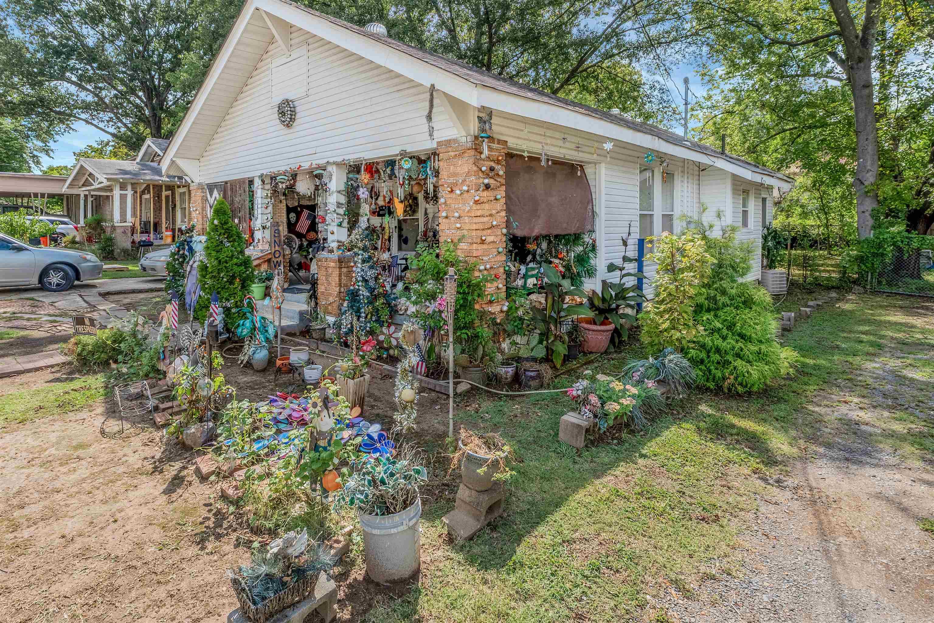 1709 N Poplar St  North Little Rock, AR