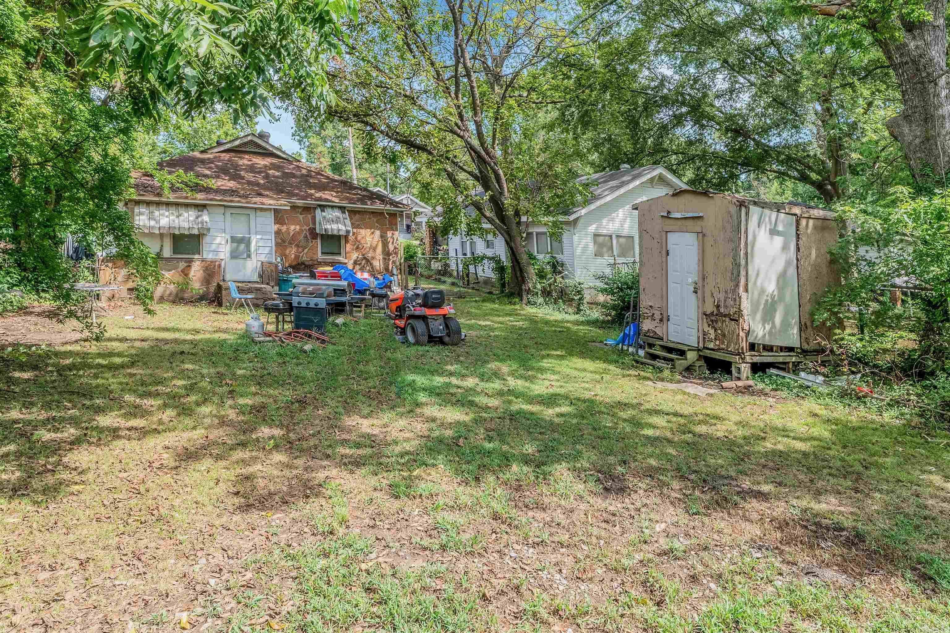 1711 N Poplar St  North Little Rock, AR