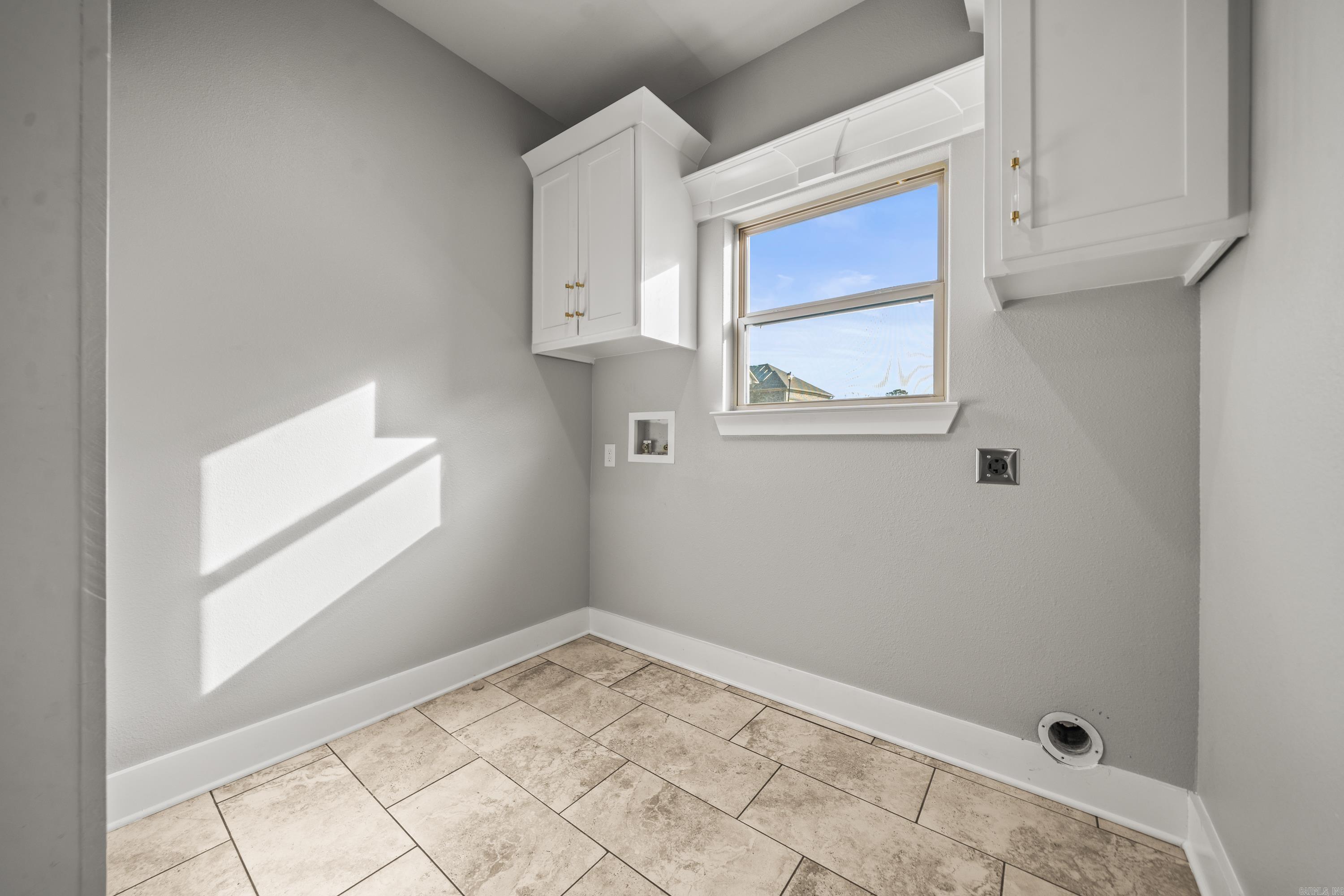 8001 Kanis Pines  Little Rock, AR