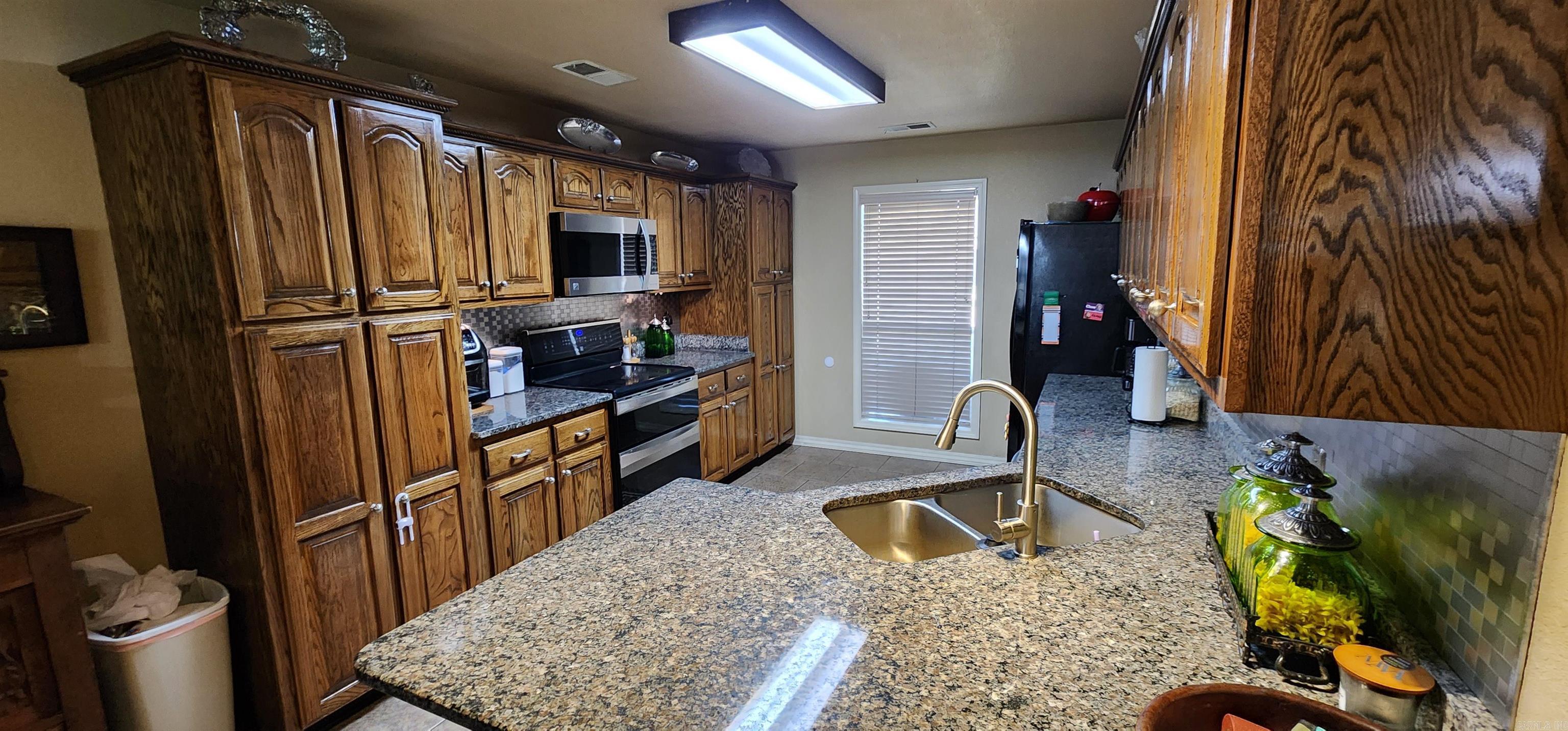 704 Mockingbird Ln Lane Wynne, AR 72396