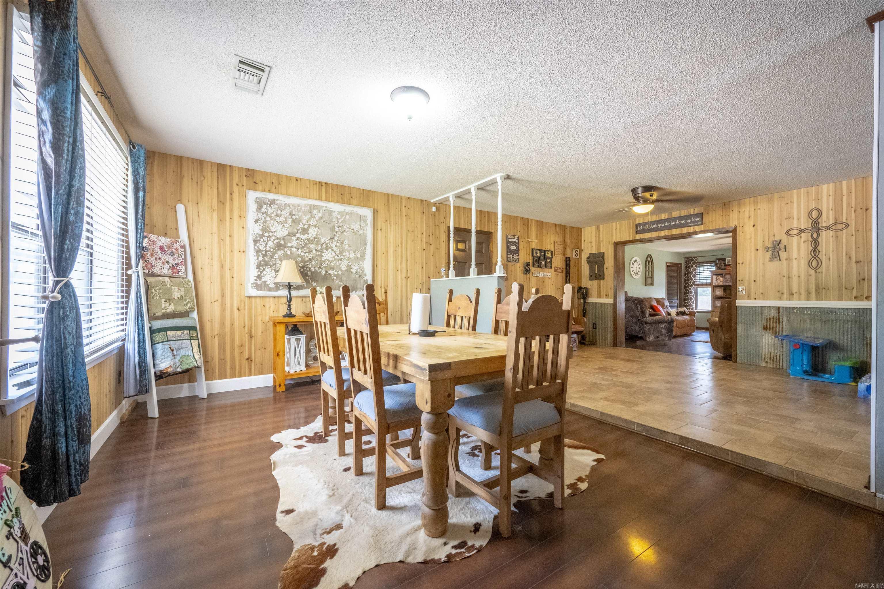 749 Molly Lane Newark, AR 72562