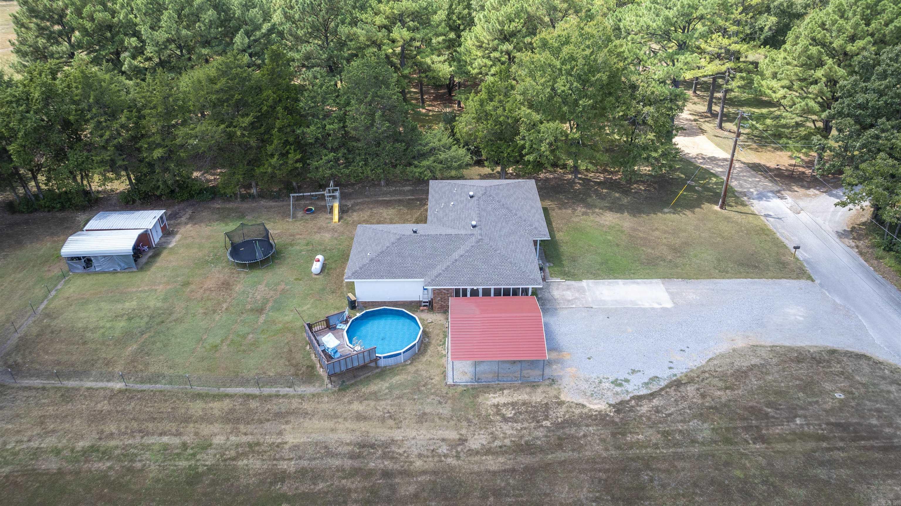 749 Molly Lane Newark, AR 72562