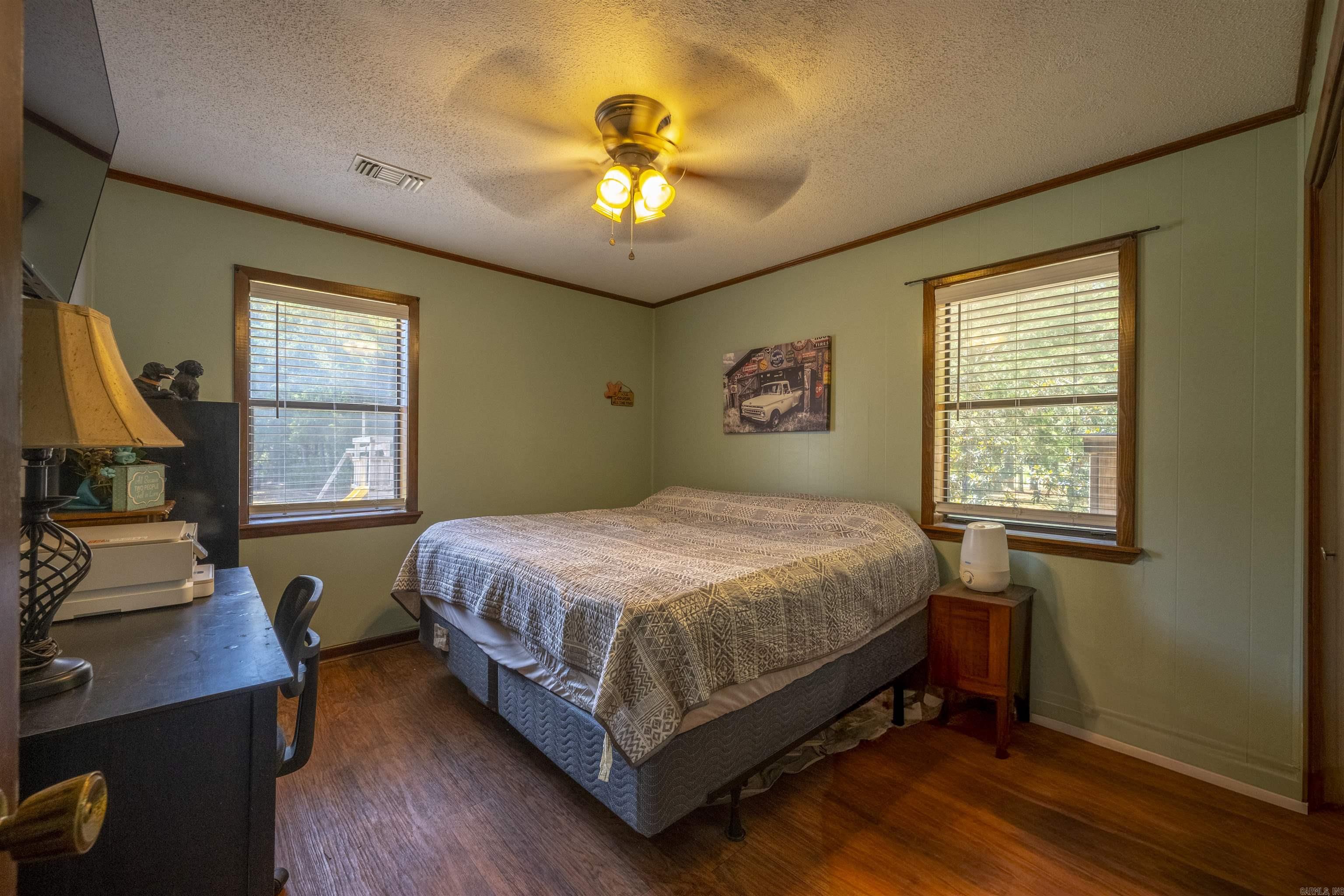 749 Molly Lane Newark, AR 72562