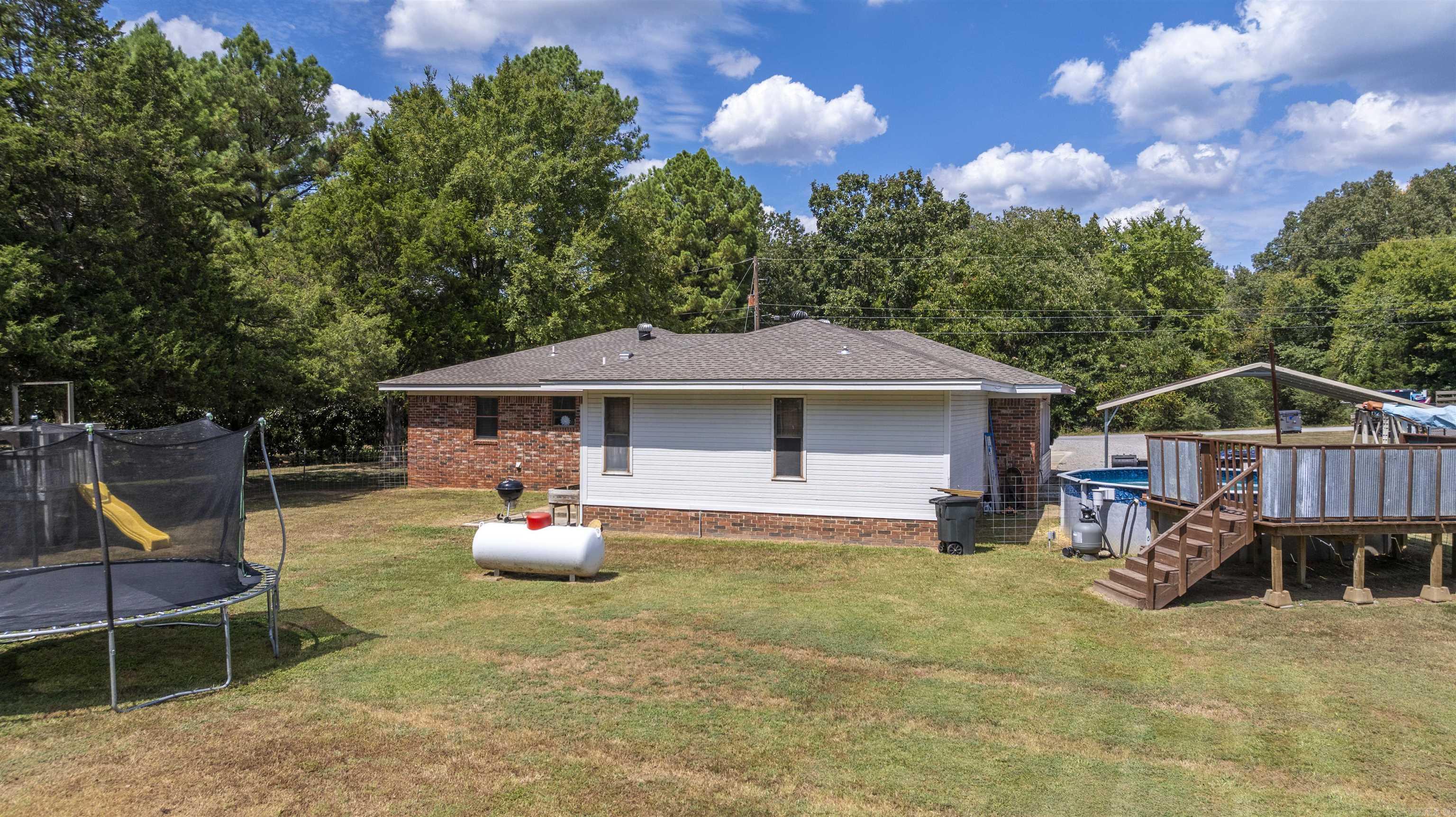 749 Molly Lane Newark, AR 72562