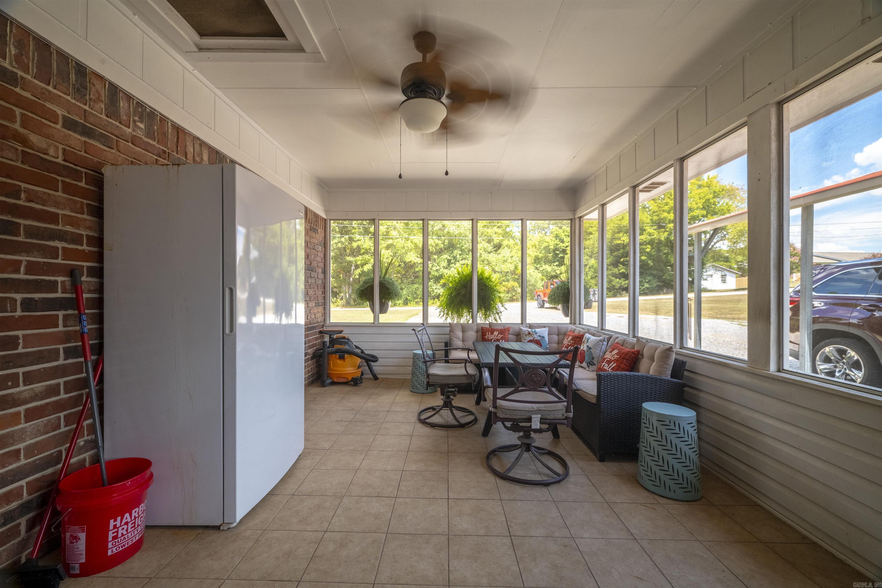 749 Molly Lane Newark, AR 72562