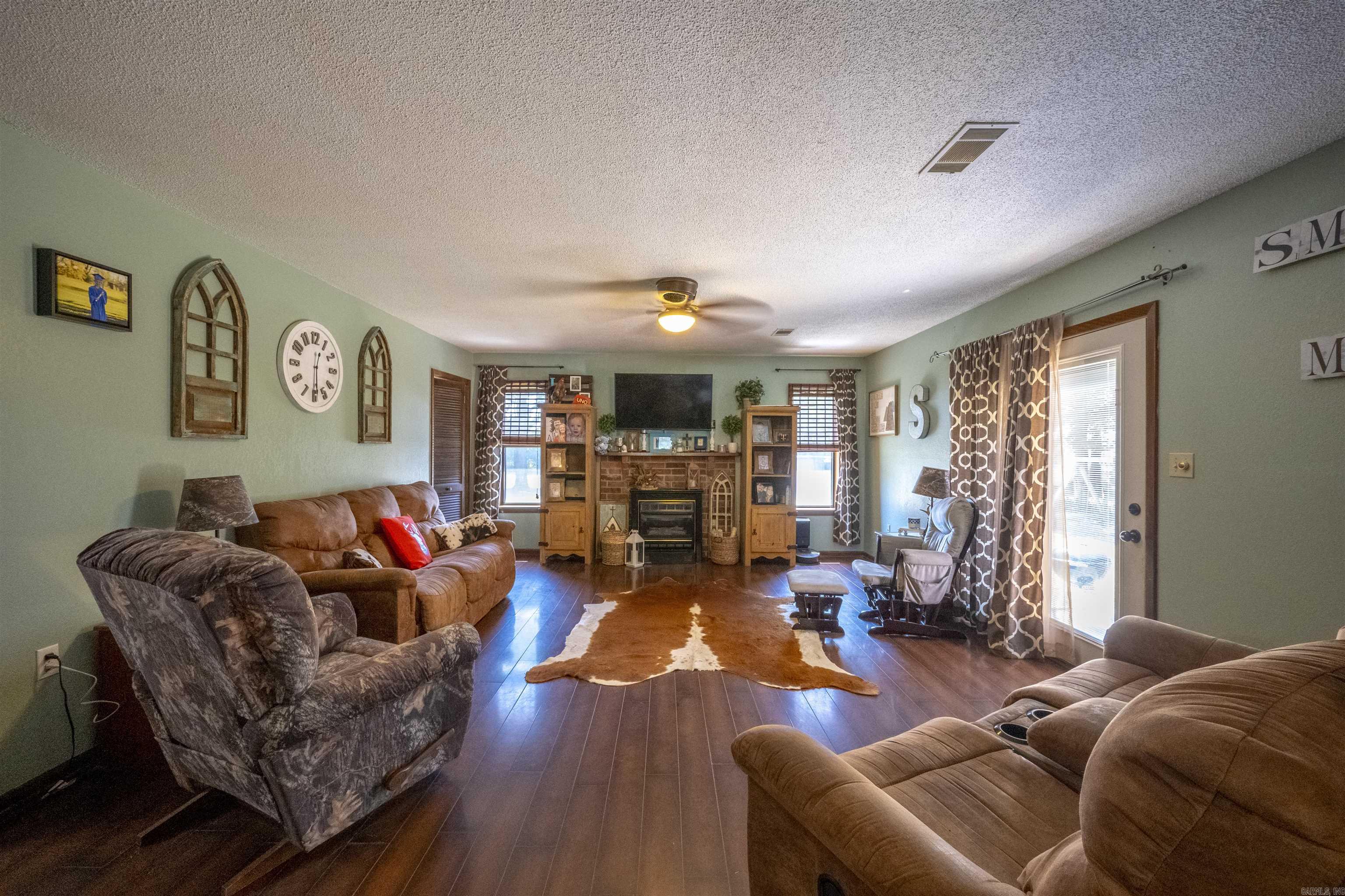 749 Molly Lane Newark, AR 72562