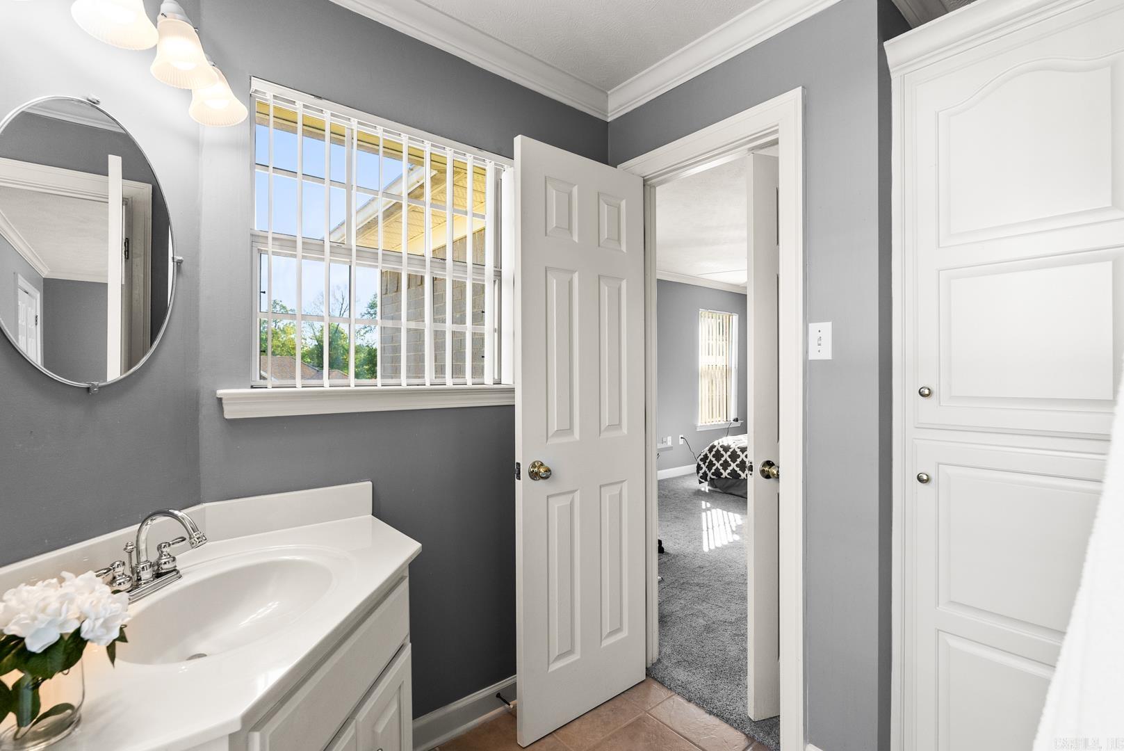 167 Calais Drive Maumelle, AR 72113