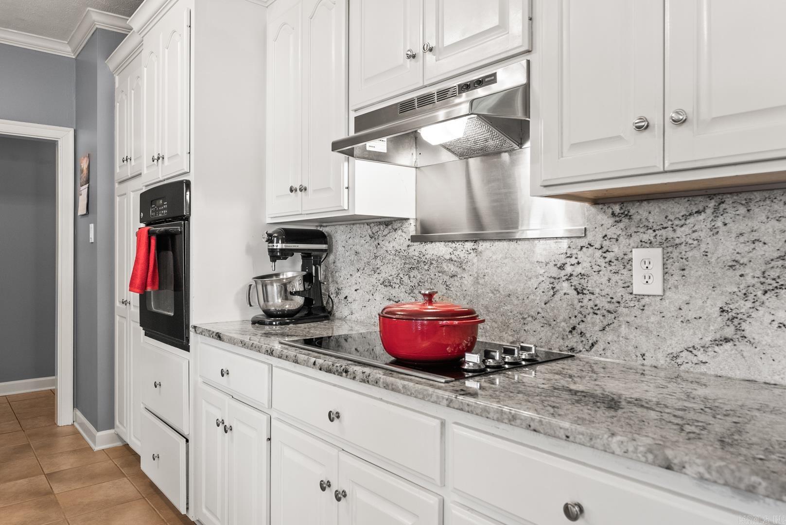 167 Calais Drive Maumelle, AR 72113