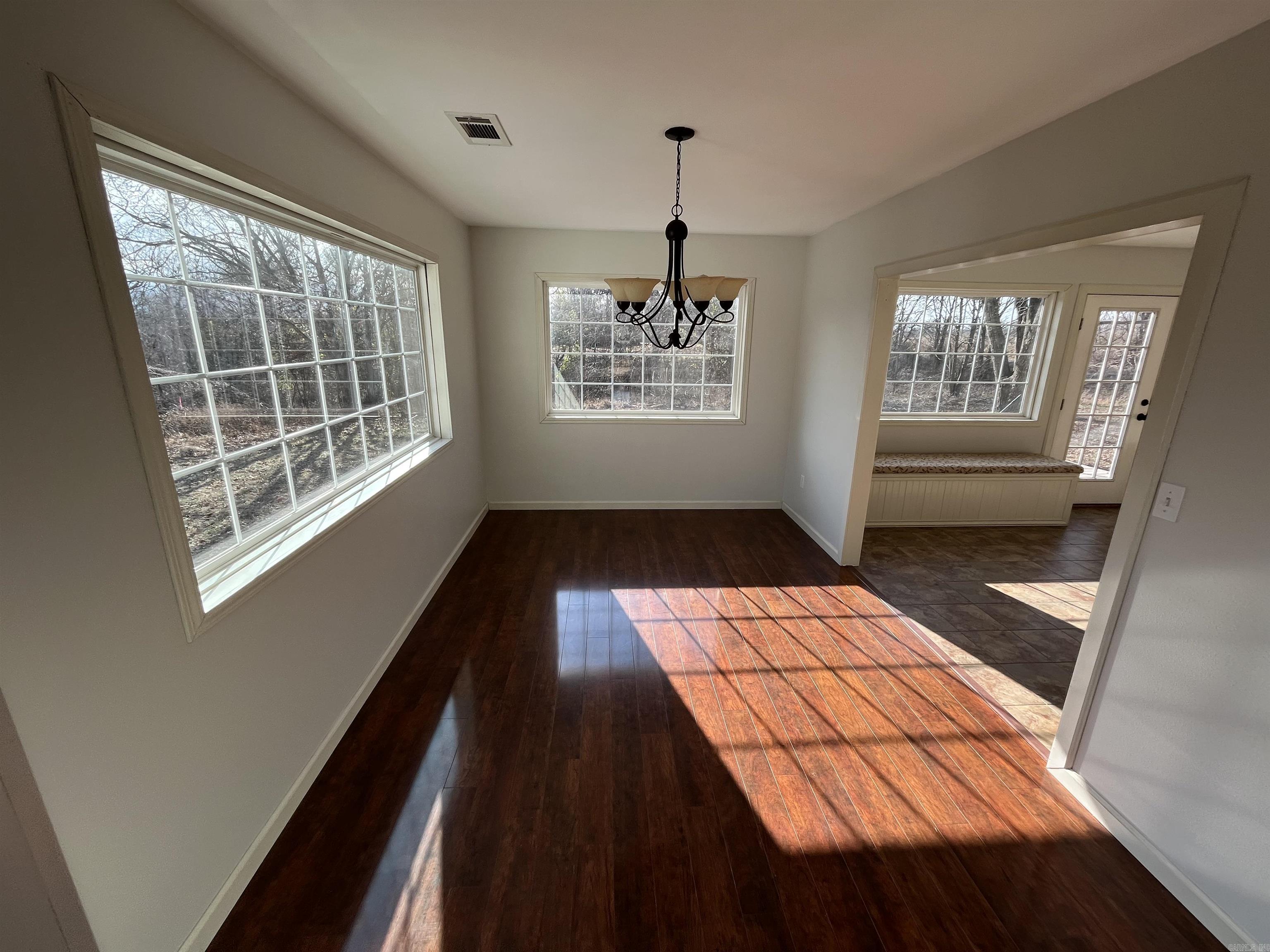 5710 White Drive Batesville, AR 72501