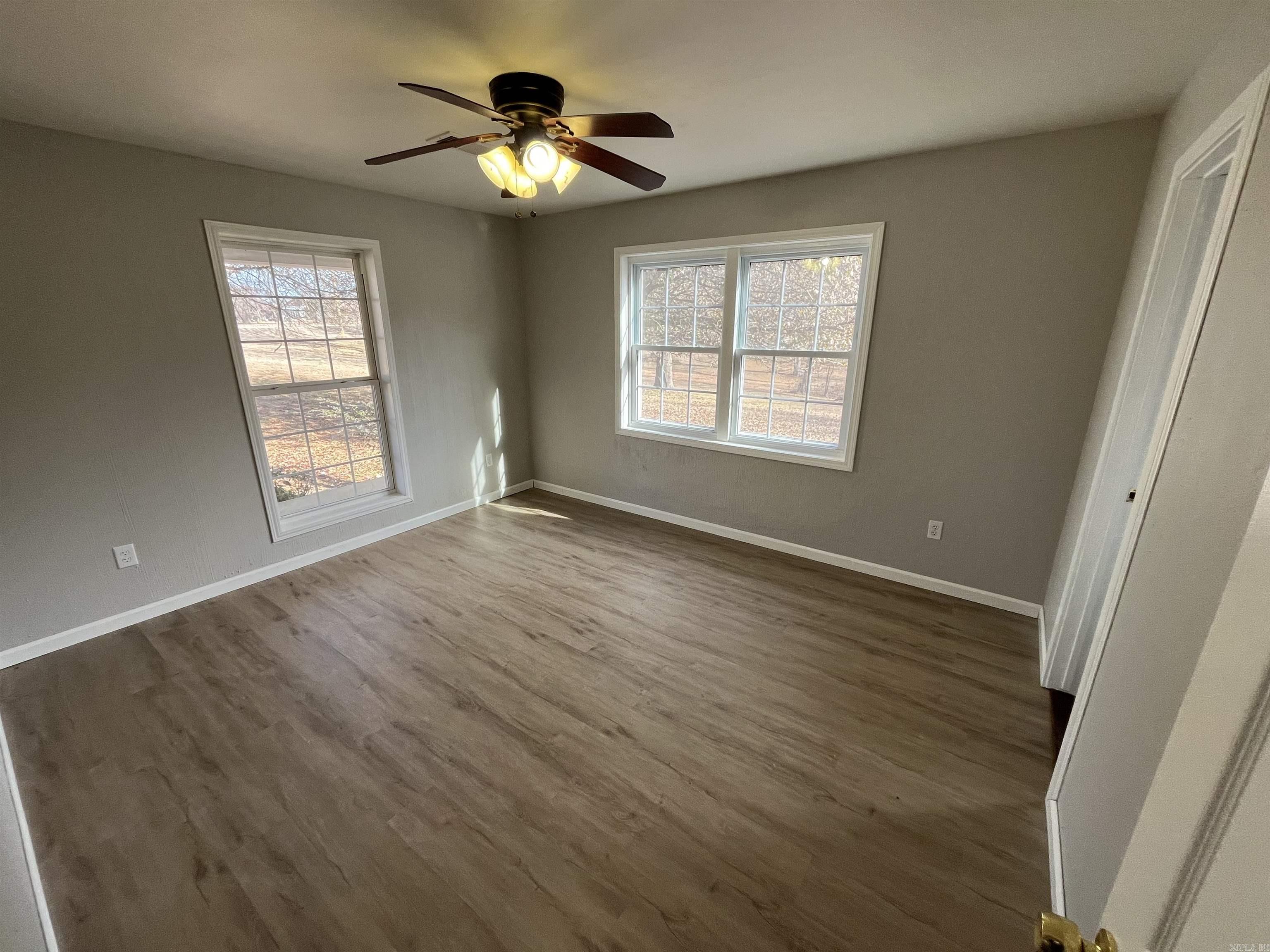 5710 White Drive Batesville, AR 72501