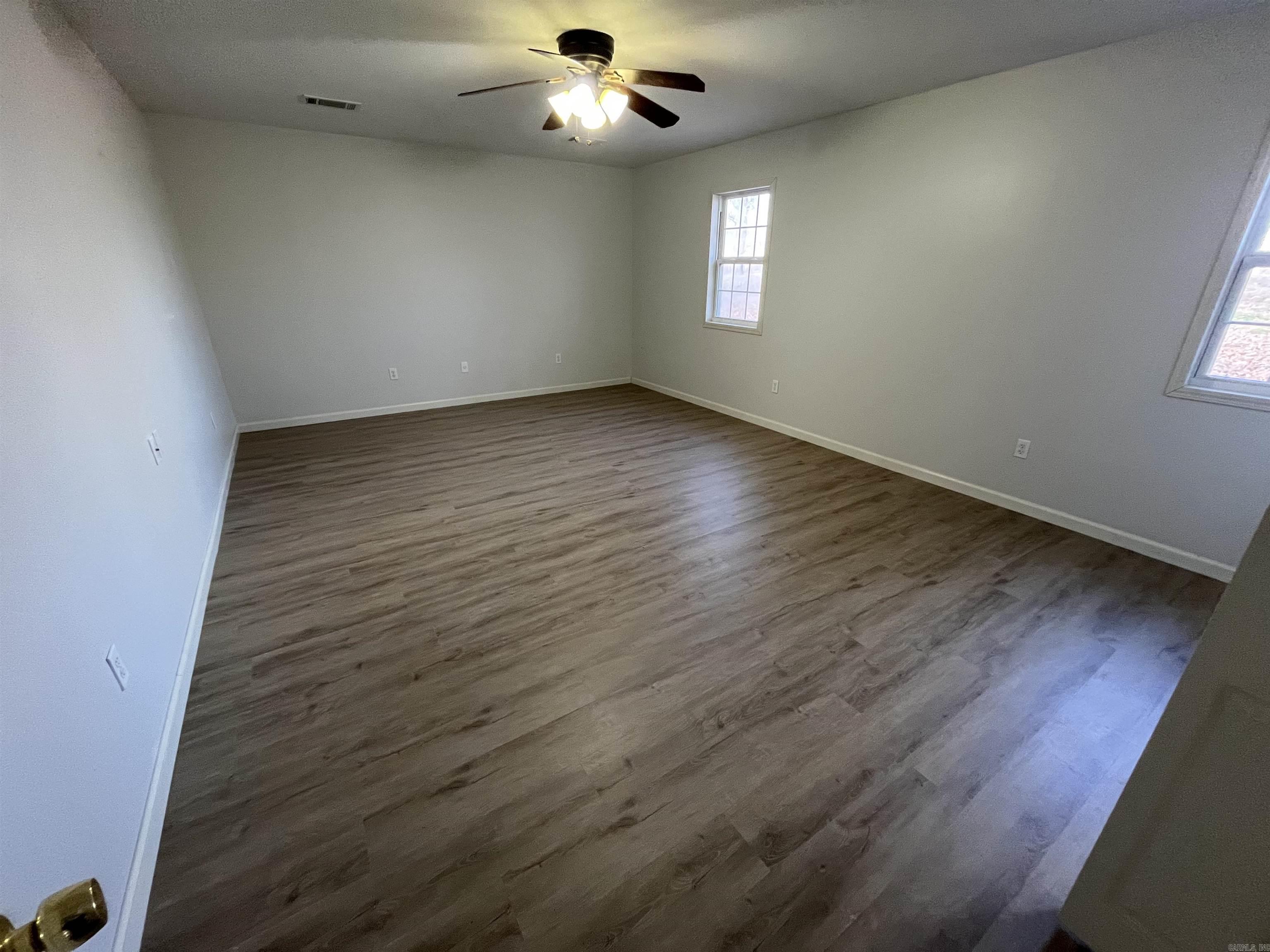 5710 White Drive Batesville, AR 72501