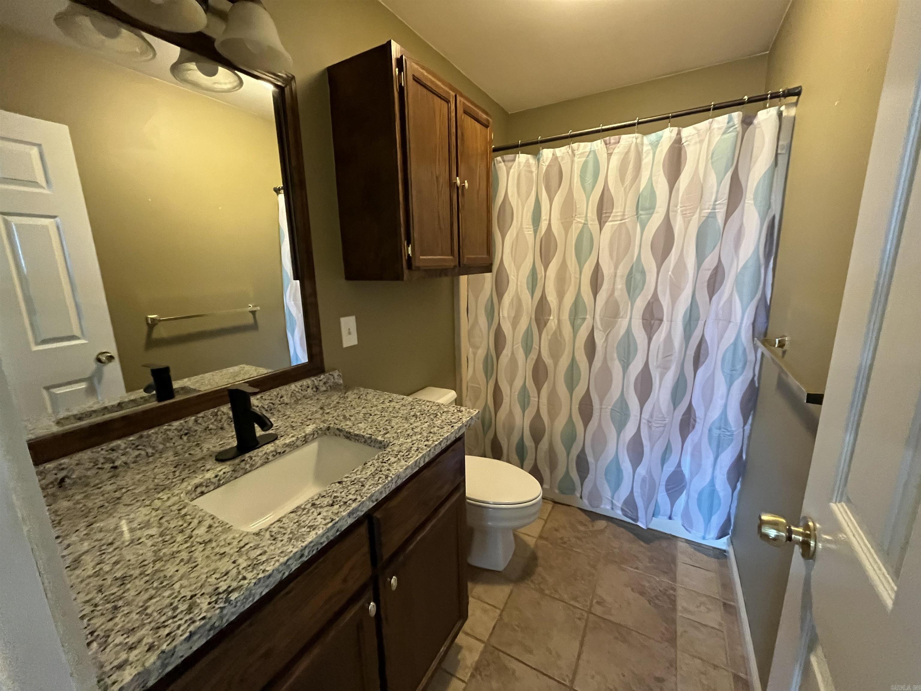 5710 White Drive Batesville, AR 72501