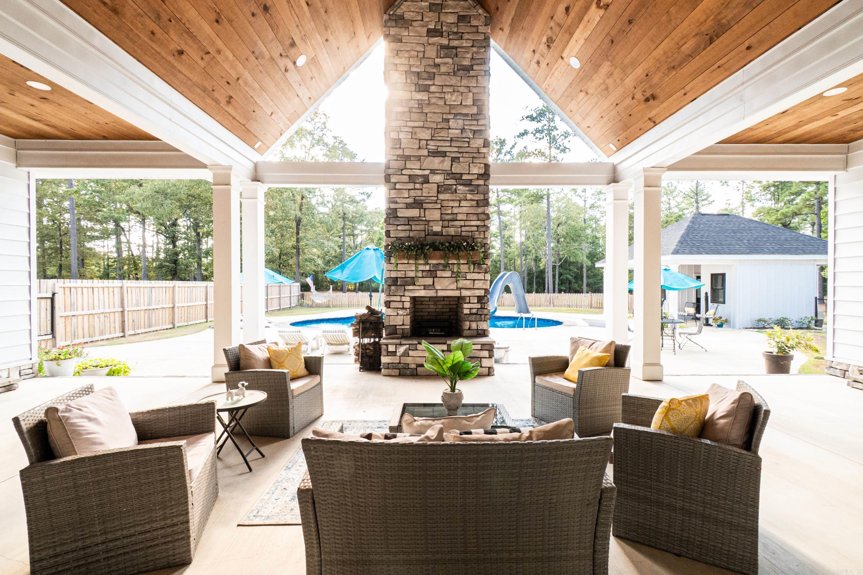 274 Calhoun 23  Hampton, AR