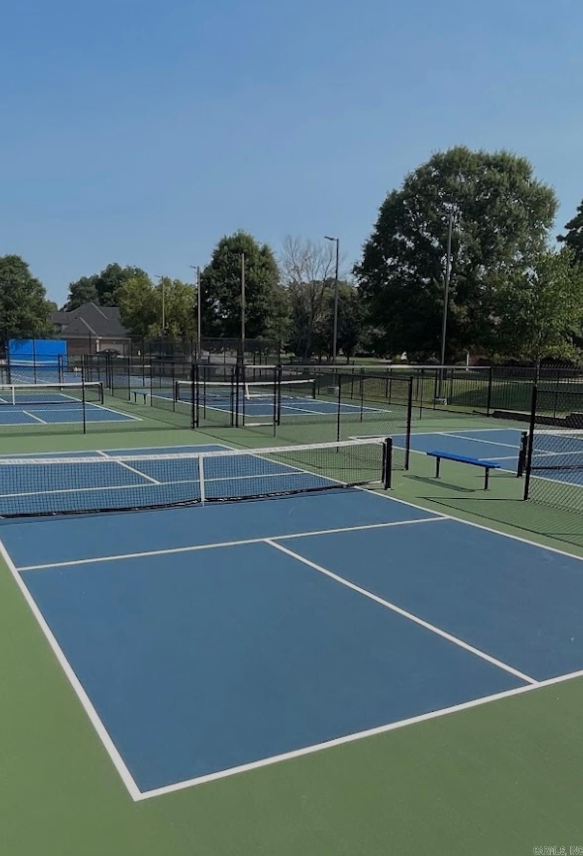 7702 S Shoreline Boulevard Benton, AR 72019