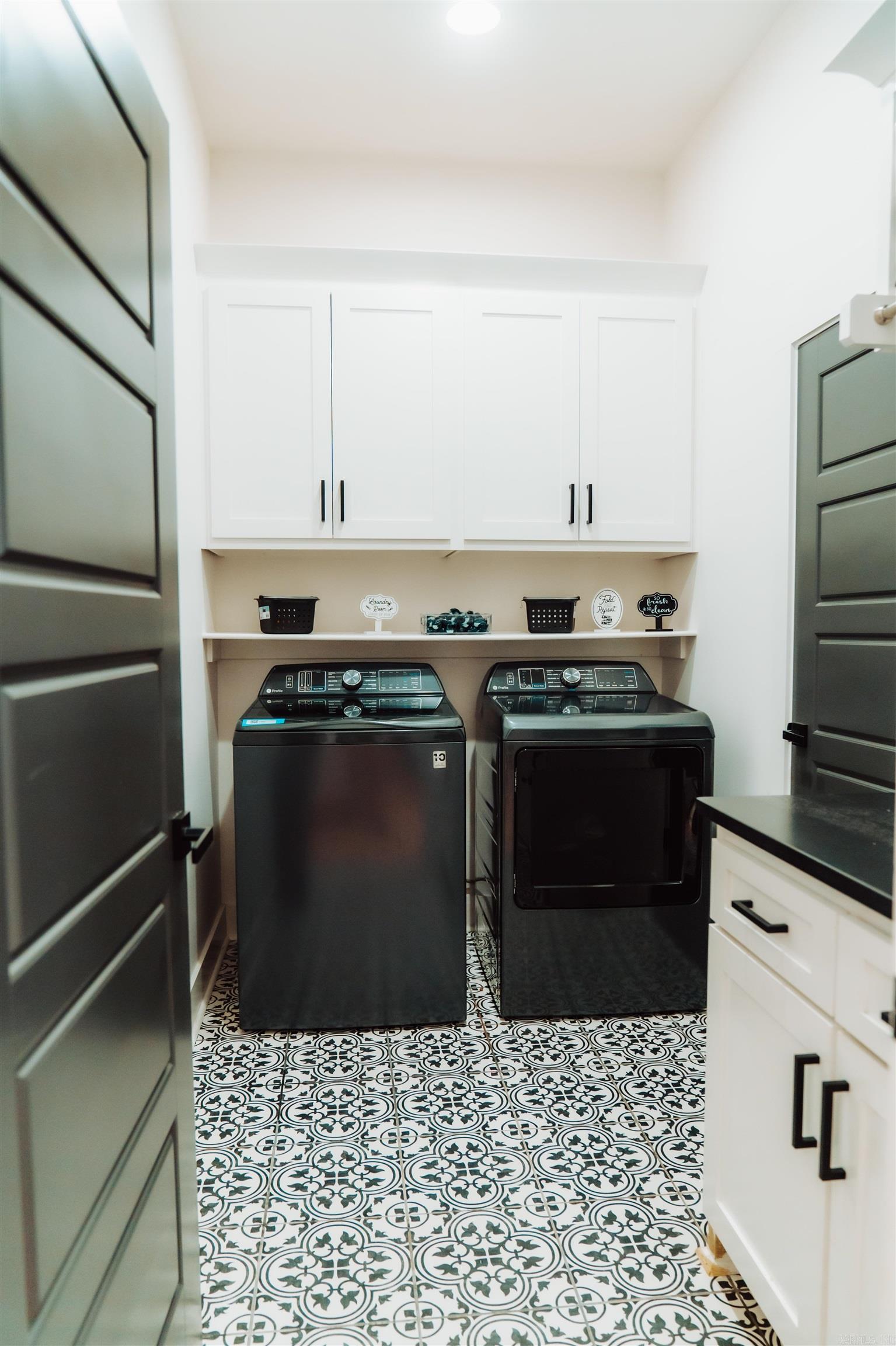 7702 S Shoreline Boulevard Benton, AR 72019