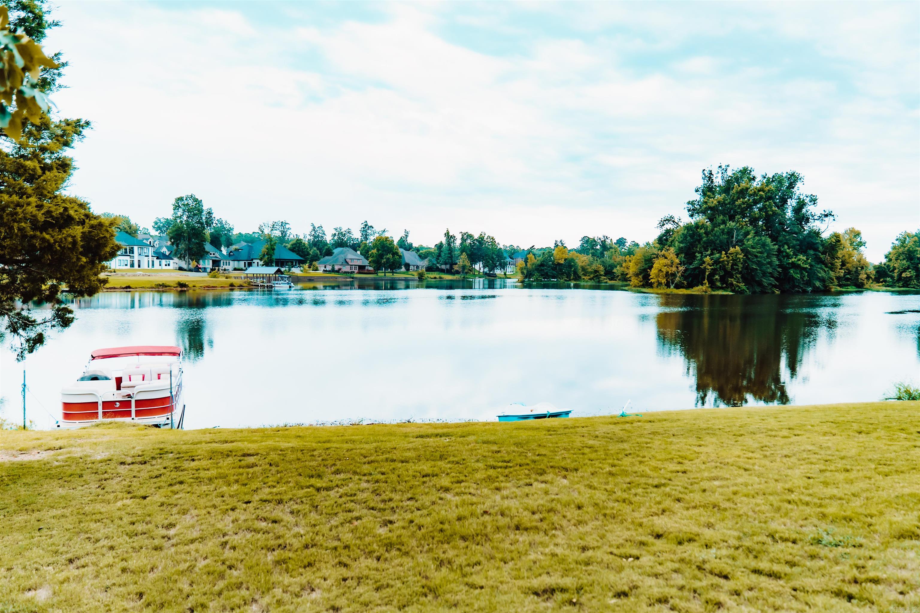 7702 S Shoreline Boulevard Benton, AR 72019