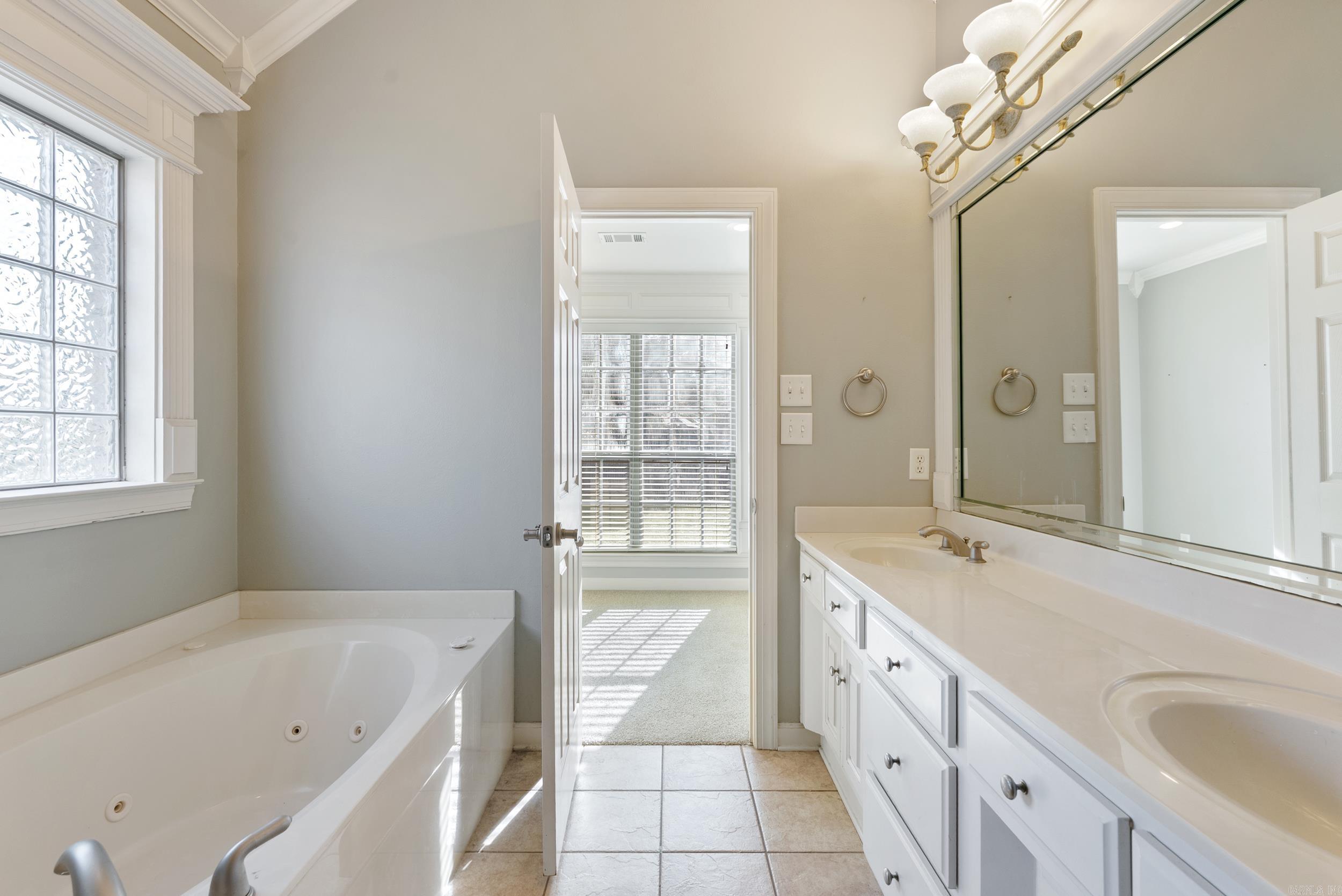 121 Sancerre Drive North Little Rock, AR 72113