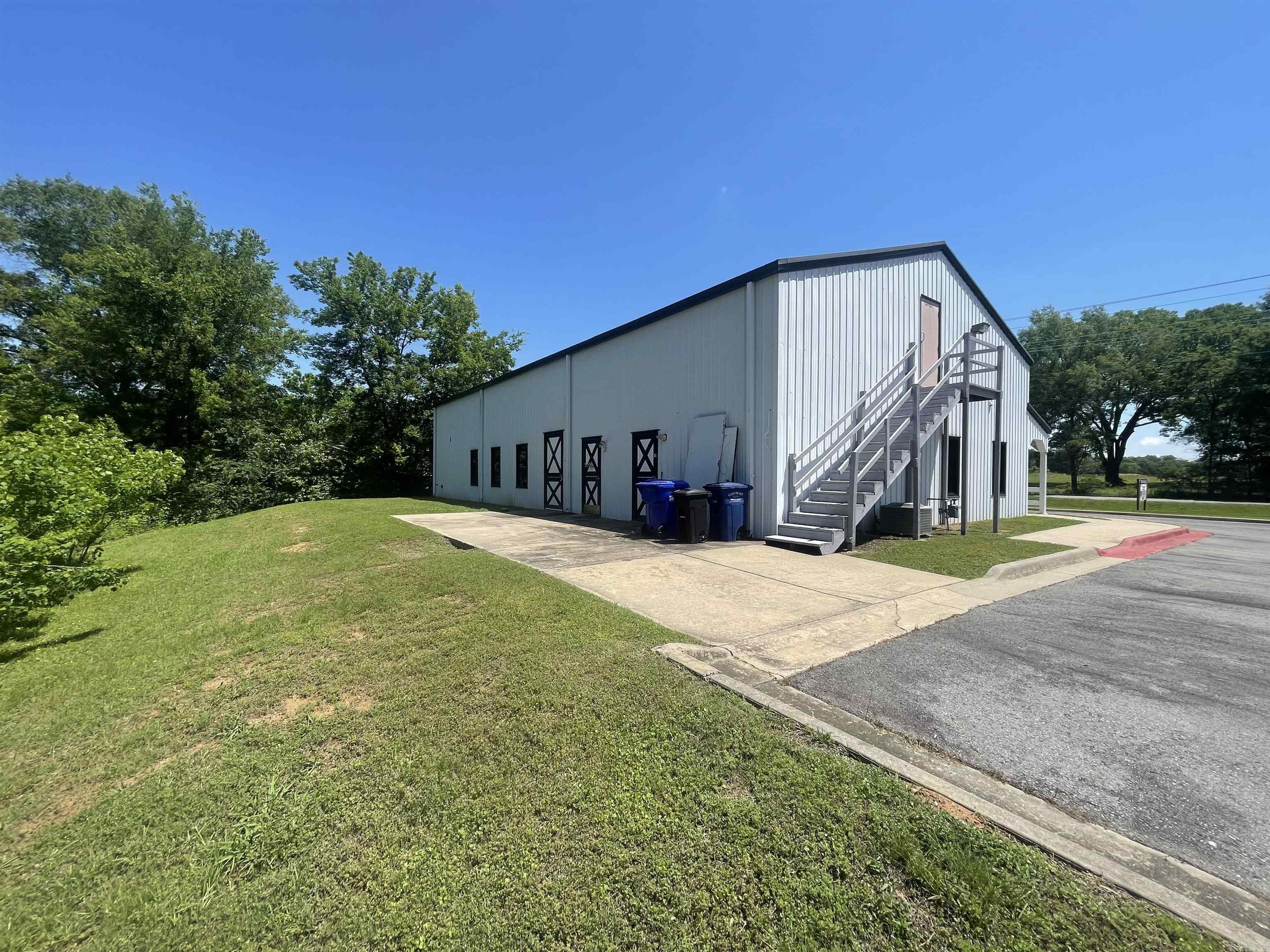 221 E German  Conway, AR