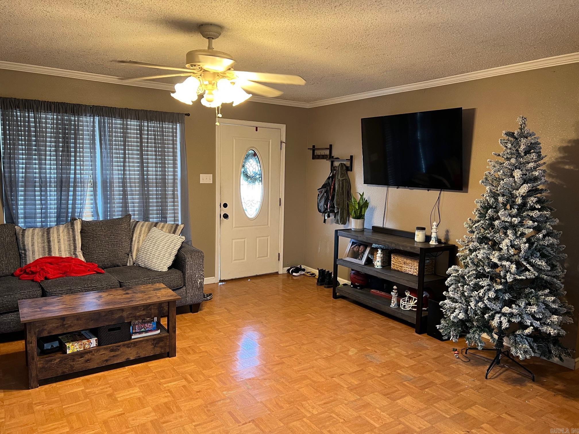 27 Carolyn  Sheridan, AR