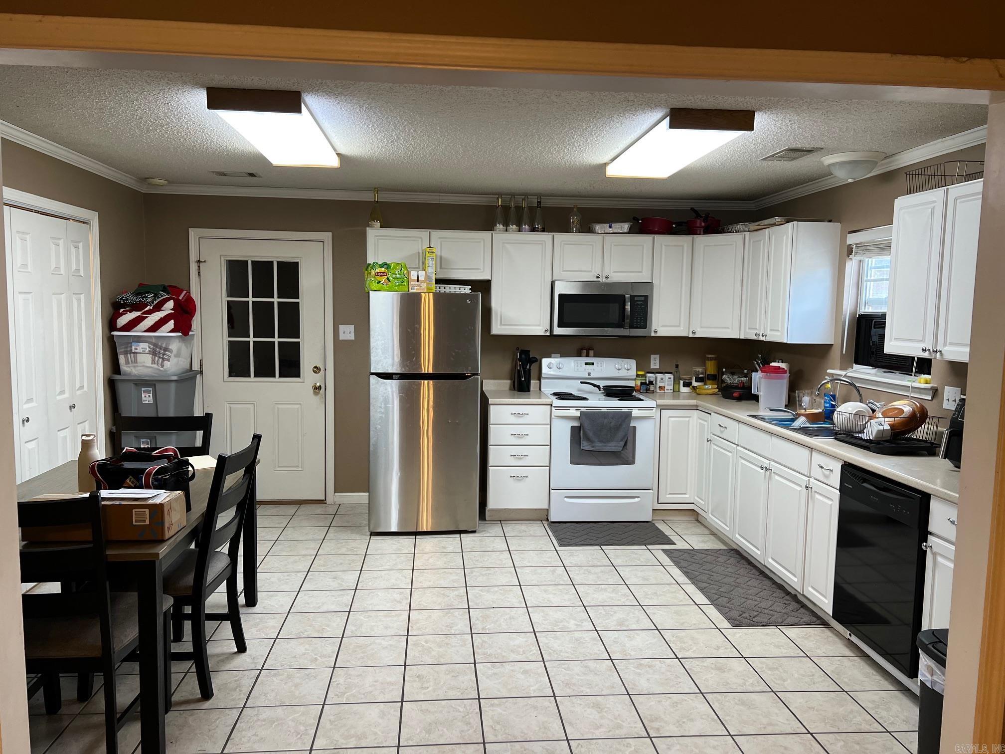 27 Carolyn  Sheridan, AR