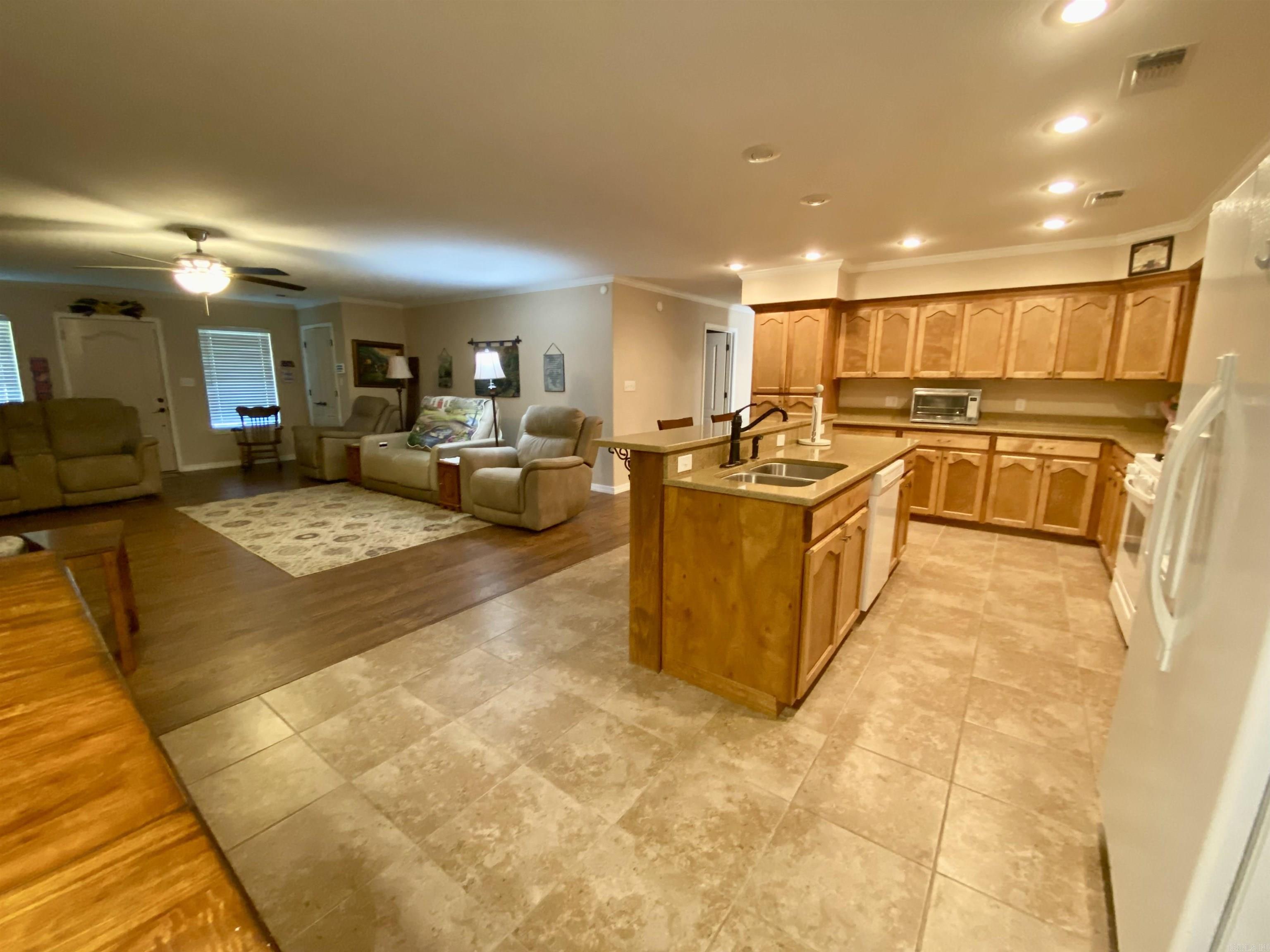 500 E Ingram Street  Camden, AR