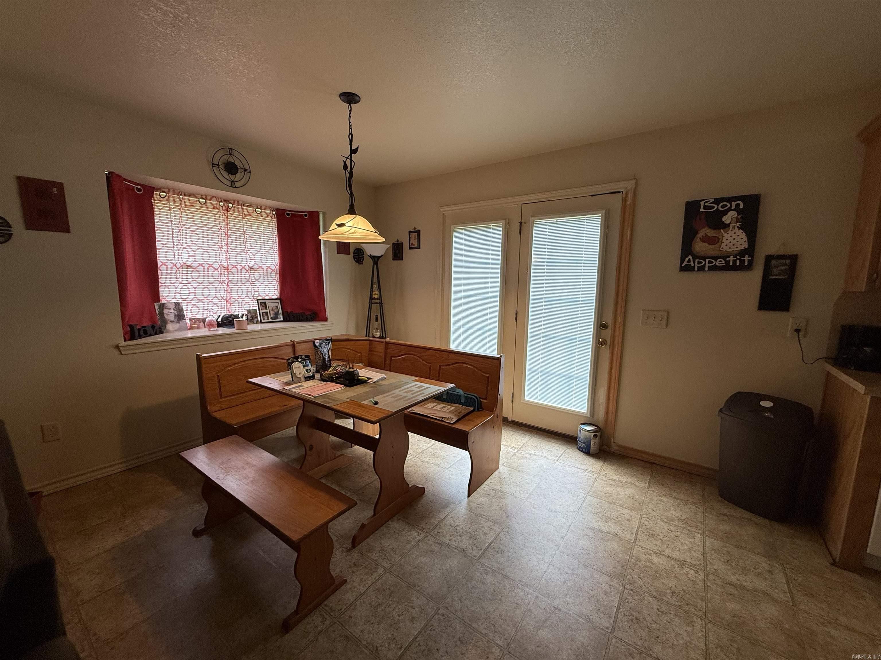 514 W Shepherd  Nashville, AR