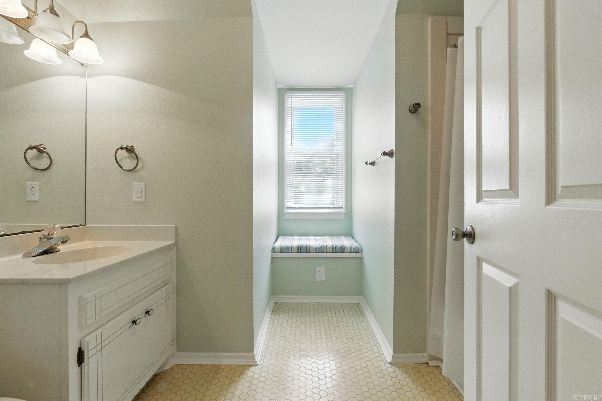 5604 I Street Little Rock, AR 72205