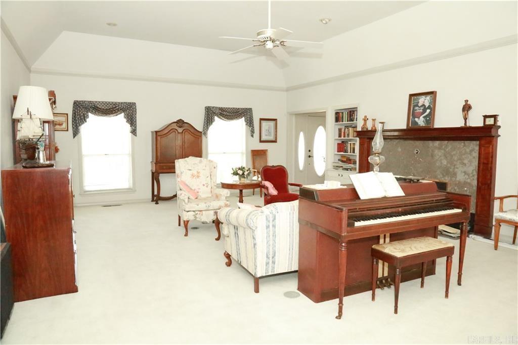 9 Rimrock Rd  Russellville, AR