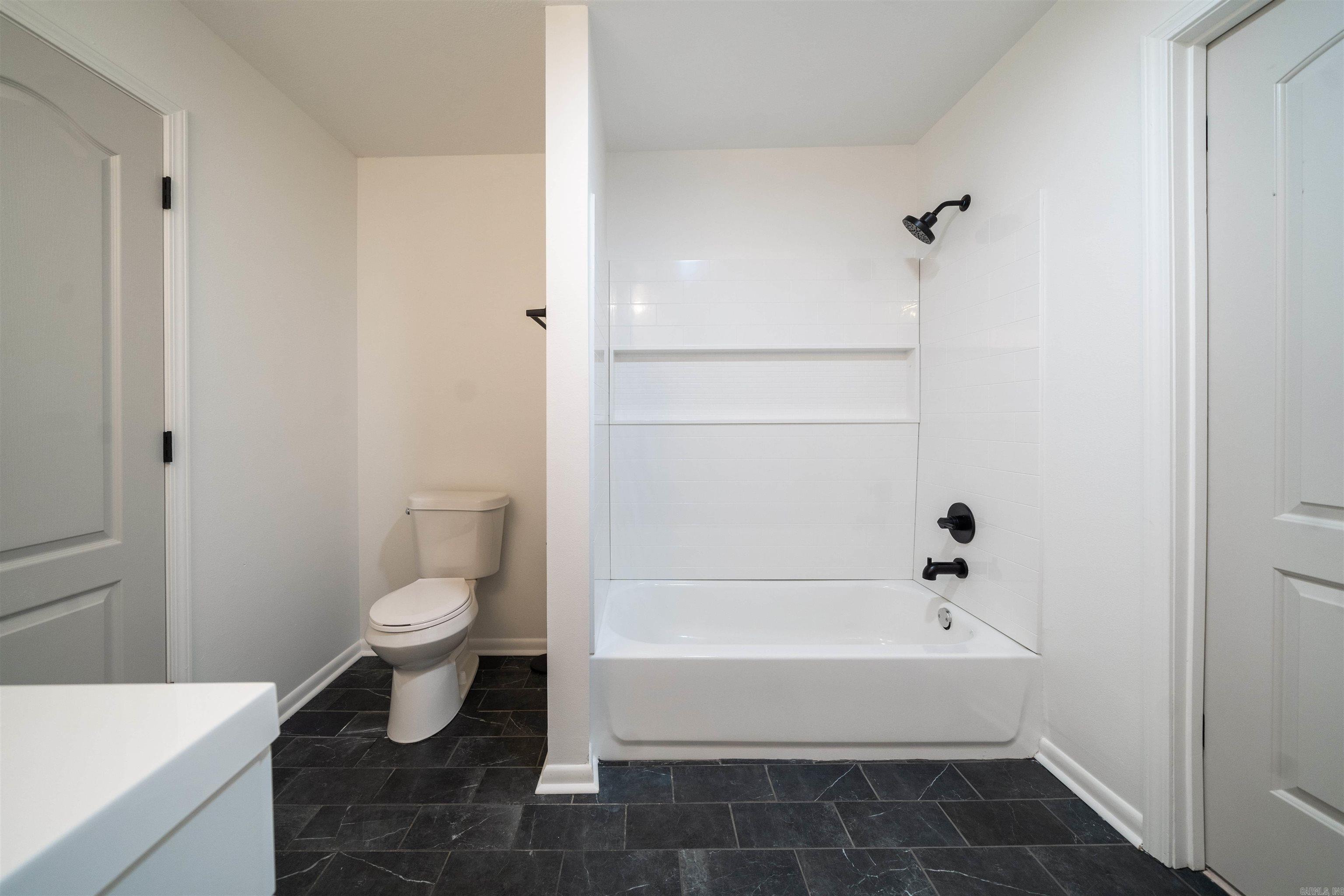 1630 S Donaghey  Conway, AR