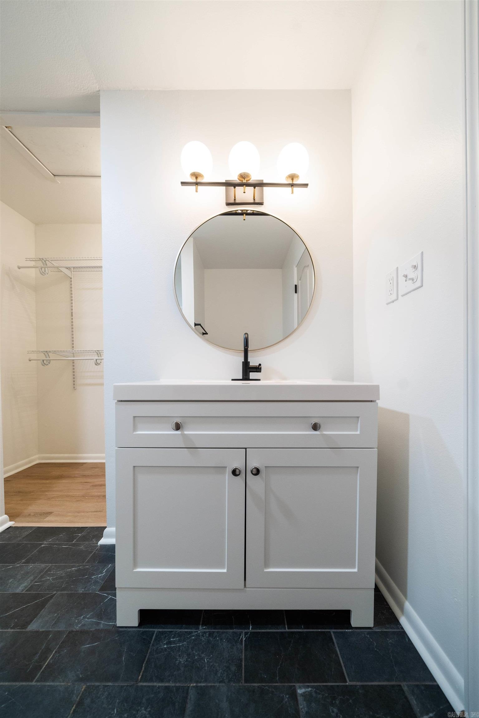 1630 S Donaghey  Conway, AR