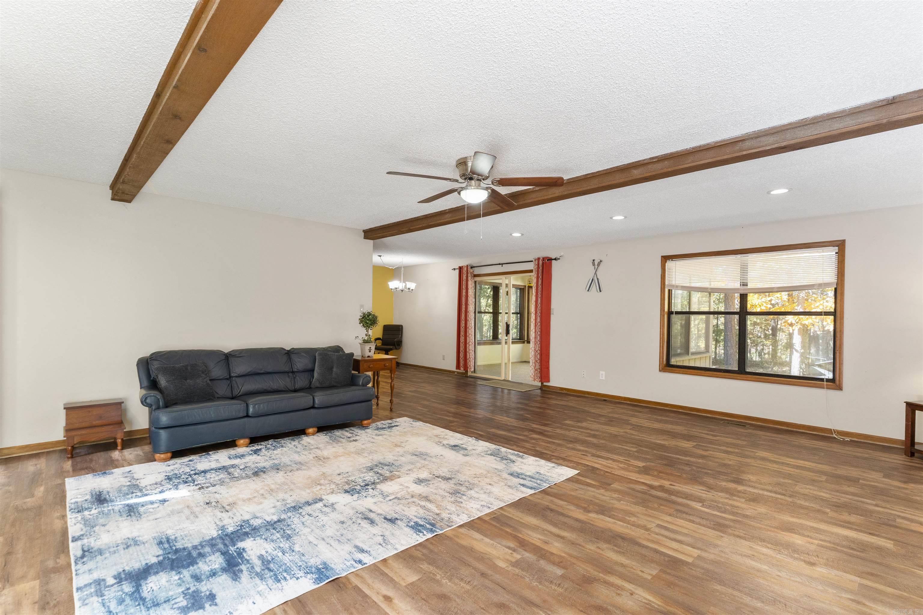 15 Del Camino  Hot Springs Village, AR