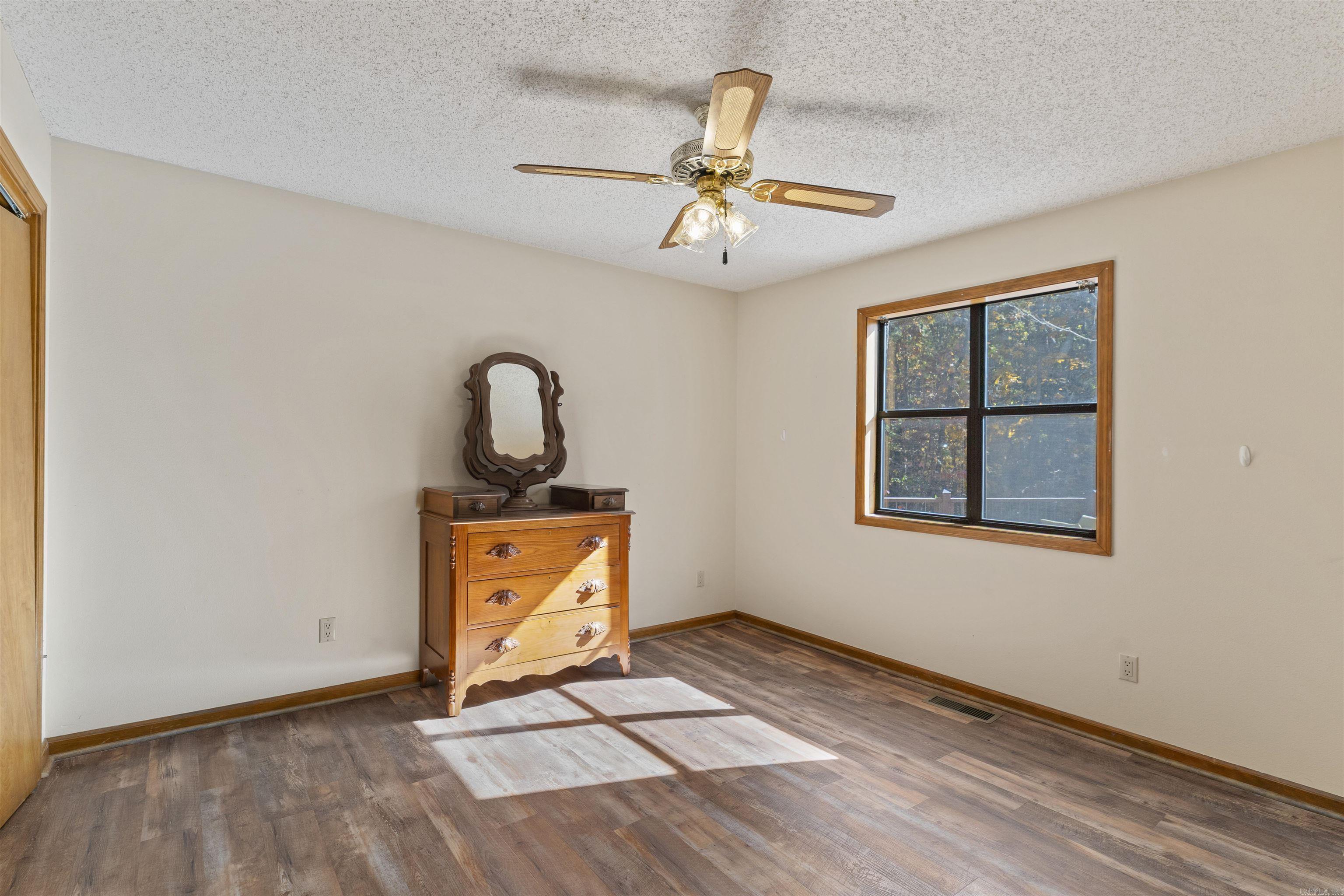 15 Del Camino Lane Hot Springs Village, AR 71909