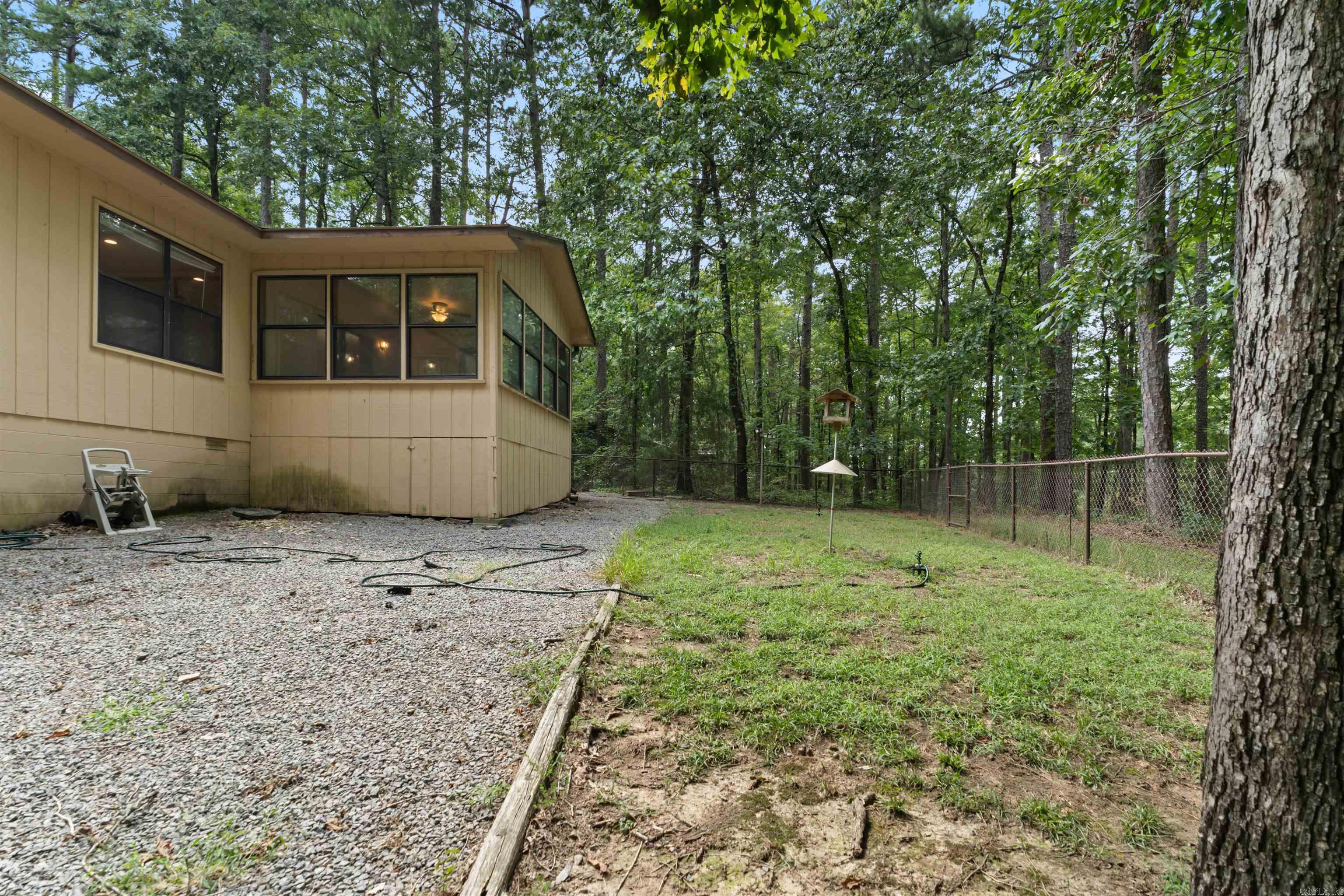 15 Del Camino Lane Hot Springs Village, AR 71909