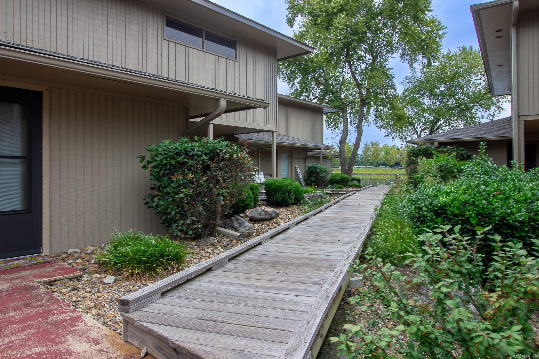 100 Bayou  Hot Springs, AR