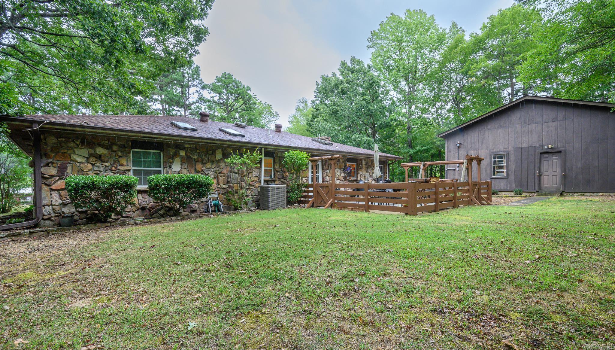 1879 Highway 270 Mena, AR 71953