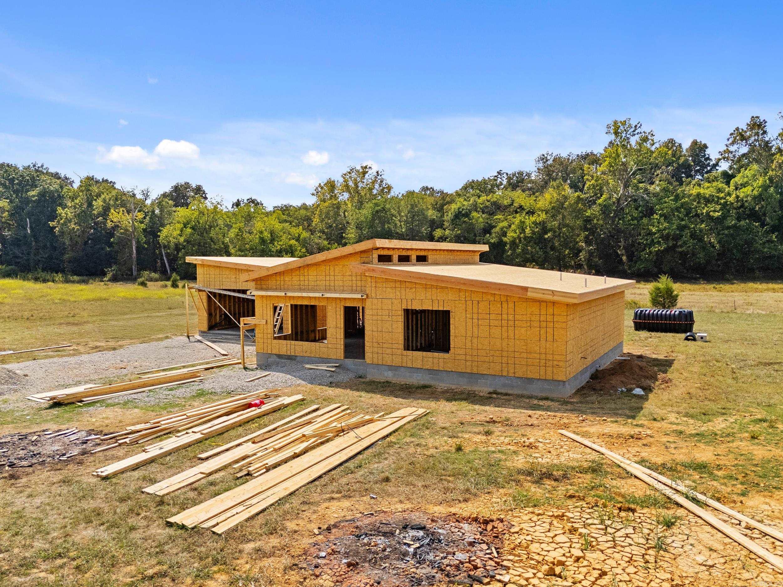 336 Dry Fly  Flippin, AR