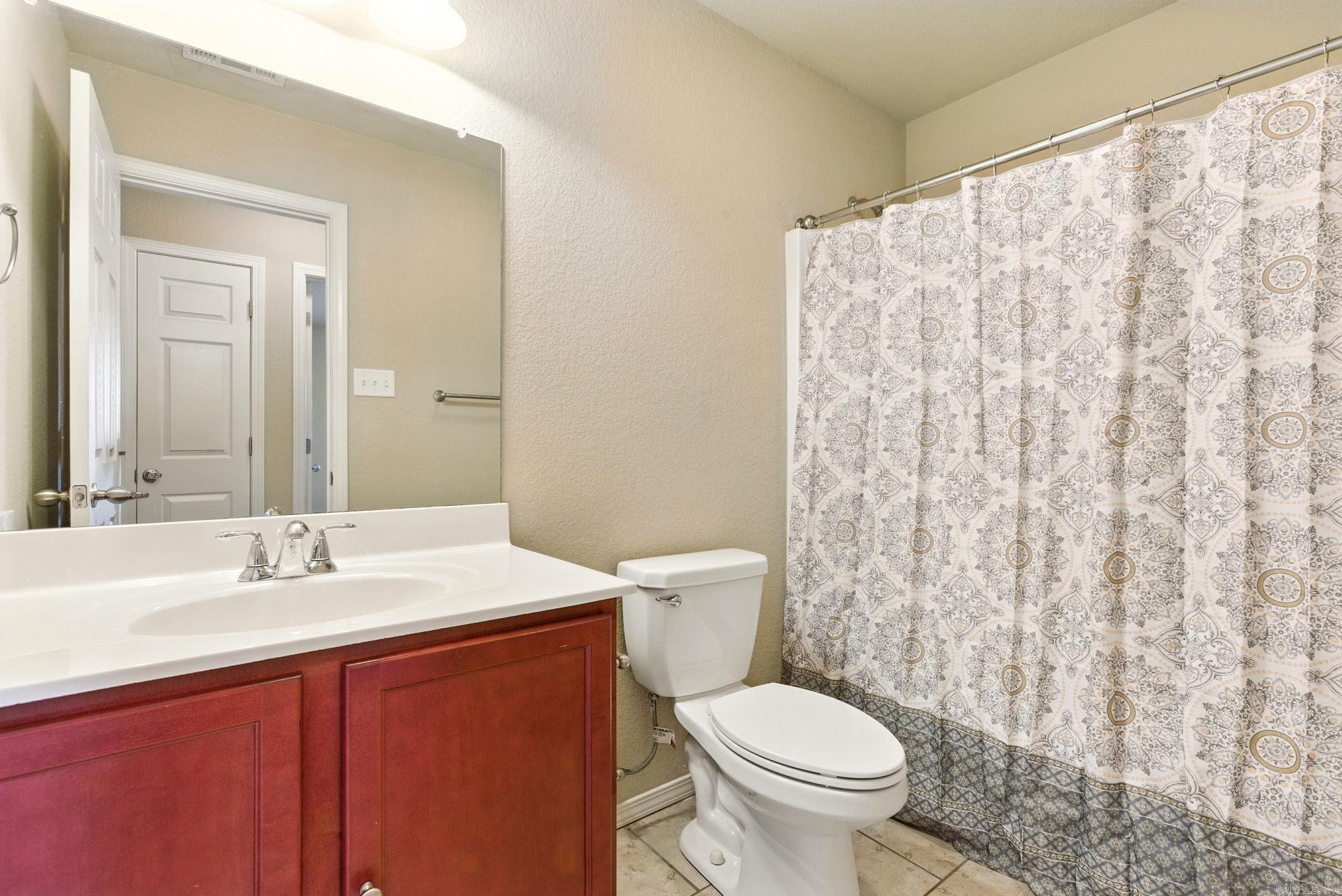 5625 Pin Oak Ln Sherwood, AR 72117