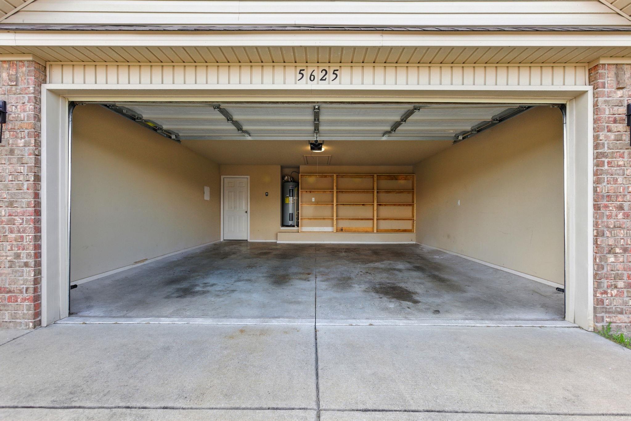 5625 Pin Oak Ln Sherwood, AR 72117