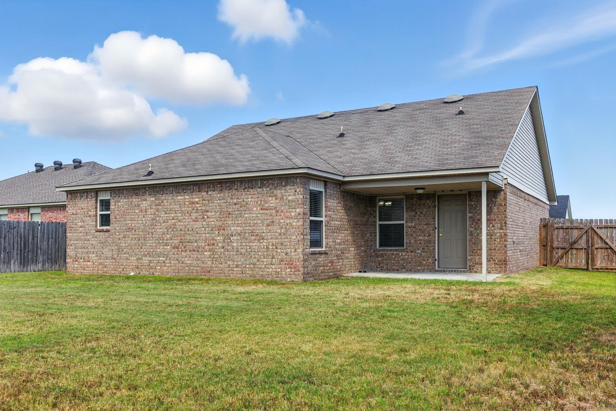 5625 Pin Oak Ln Sherwood, AR 72117