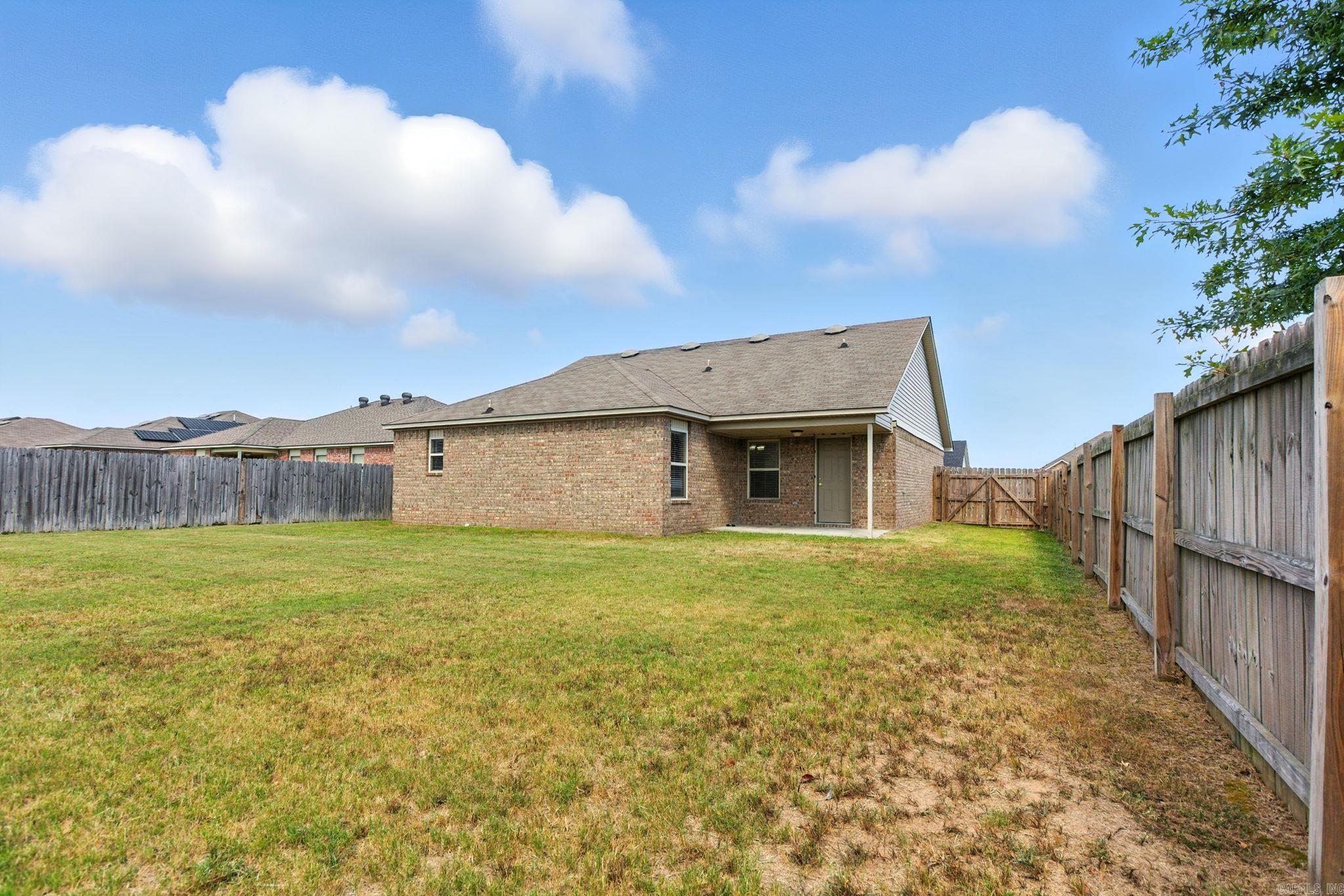 5625 Pin Oak Ln Sherwood, AR 72117