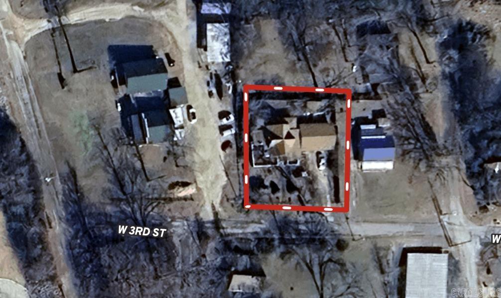 202 W 3rd Street  Hardy, AR