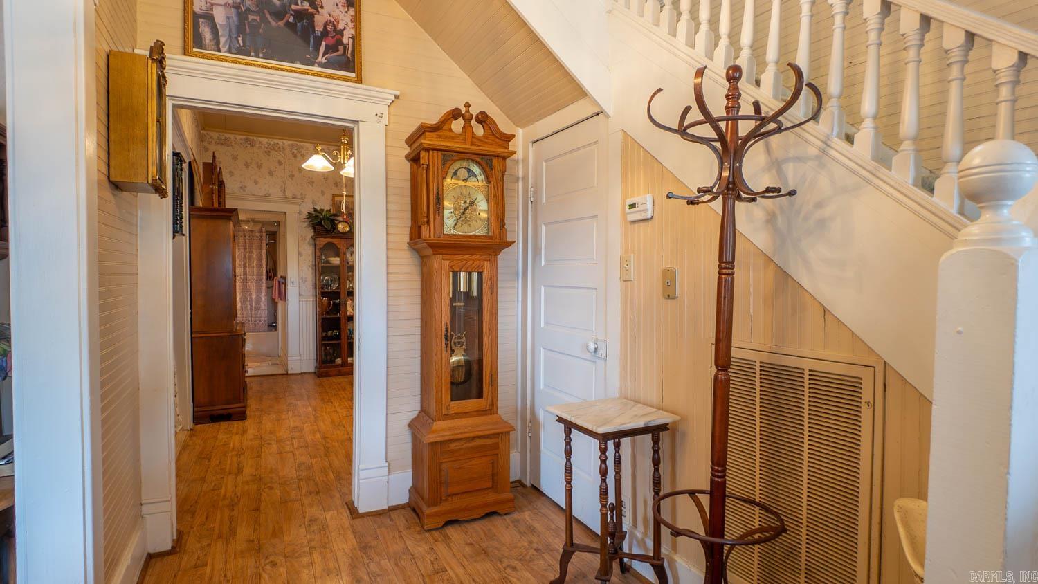 202 W 3rd Street  Hardy, AR